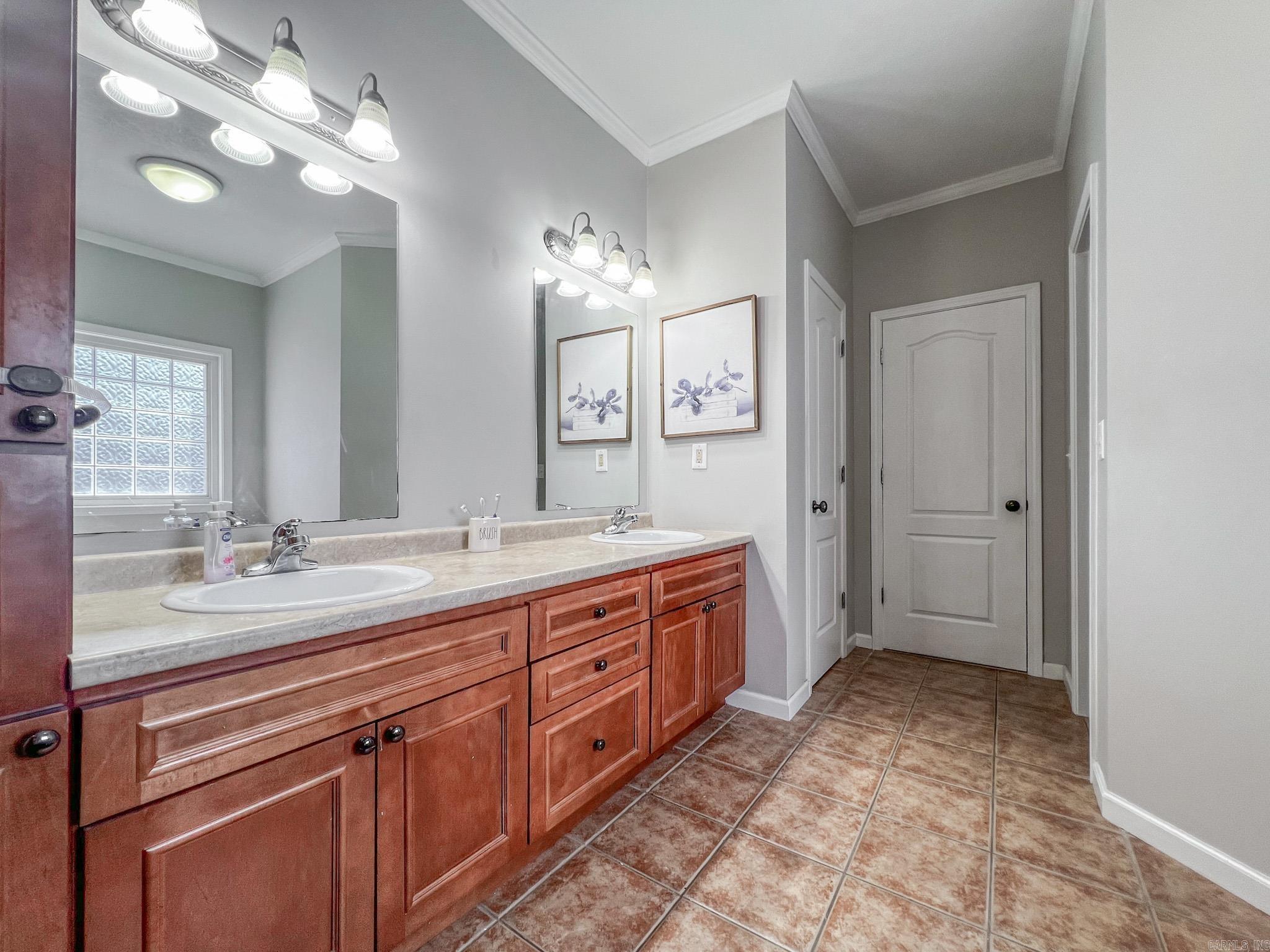 DELTA HIGHLANDS SUBDIVISION - Residential