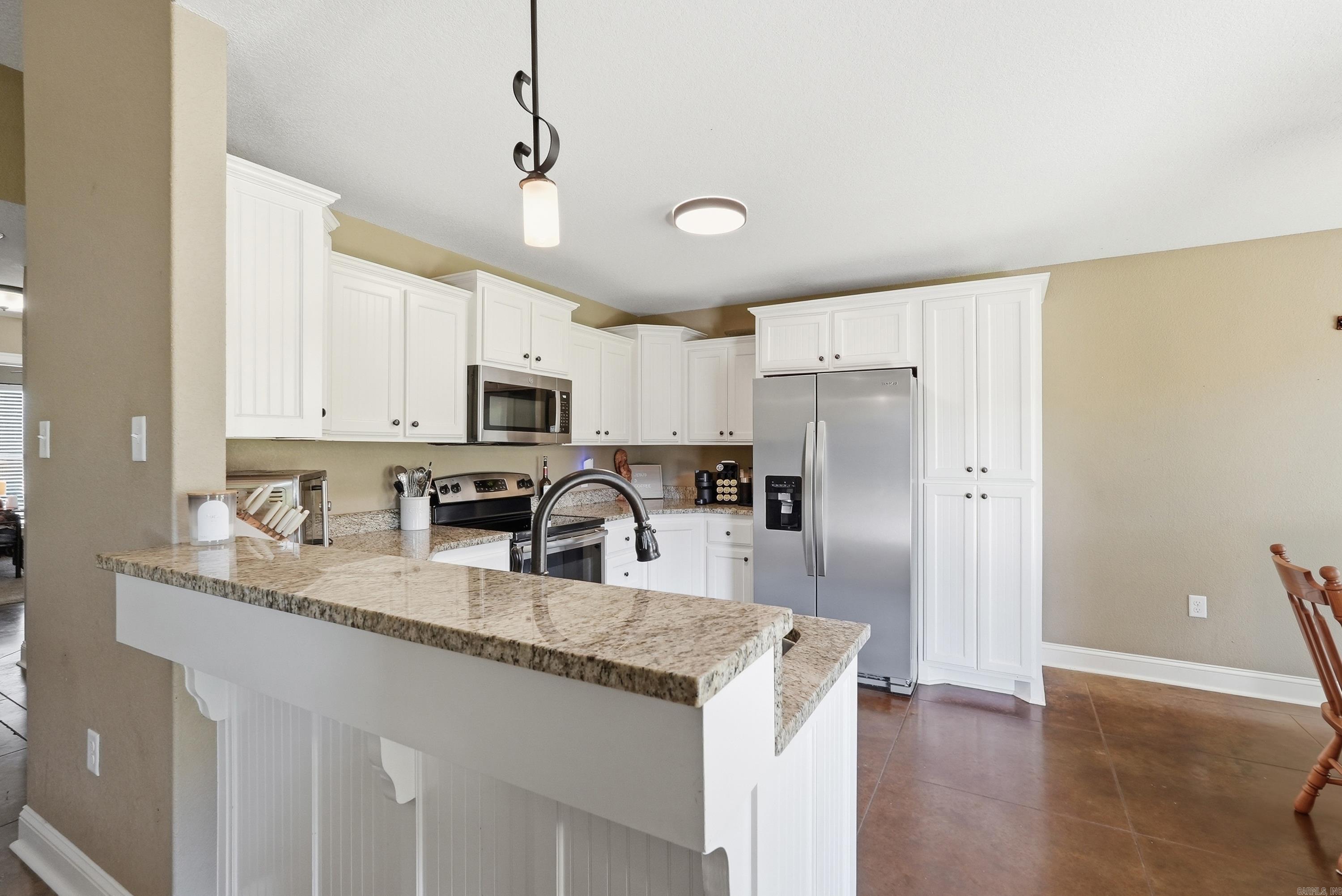 SPRING VALLEY - Residential