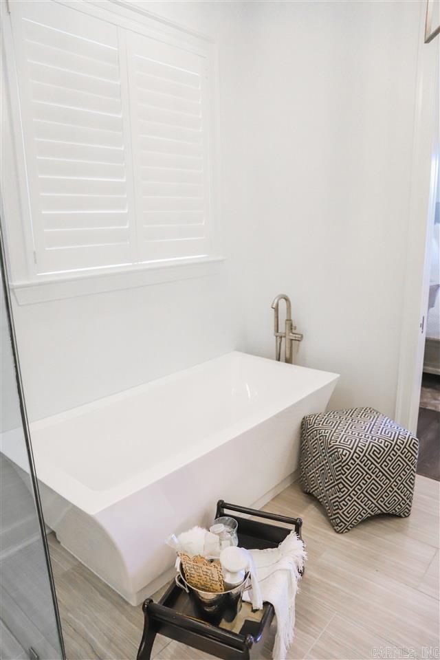 Chenal Valley - Residential Lease