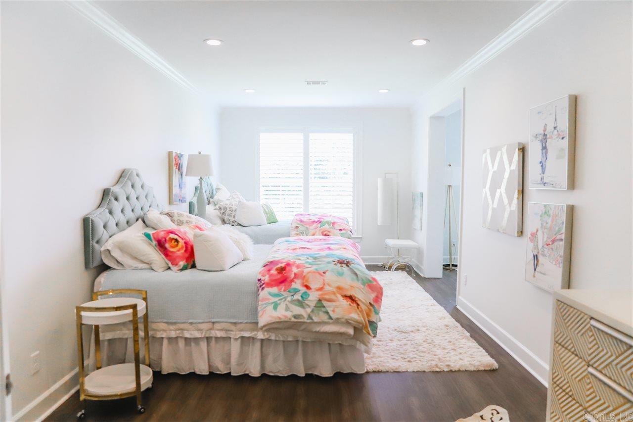 Chenal Valley - Residential Lease