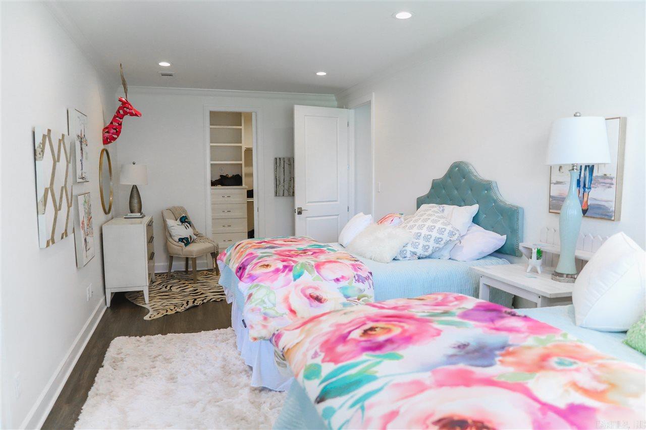 Chenal Valley - Residential Lease