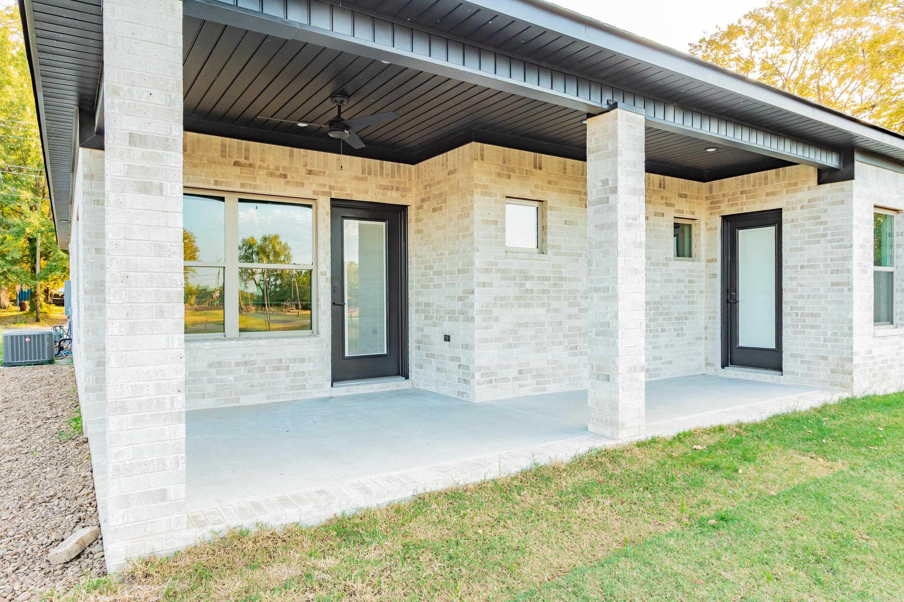 GARLANDS - Residential