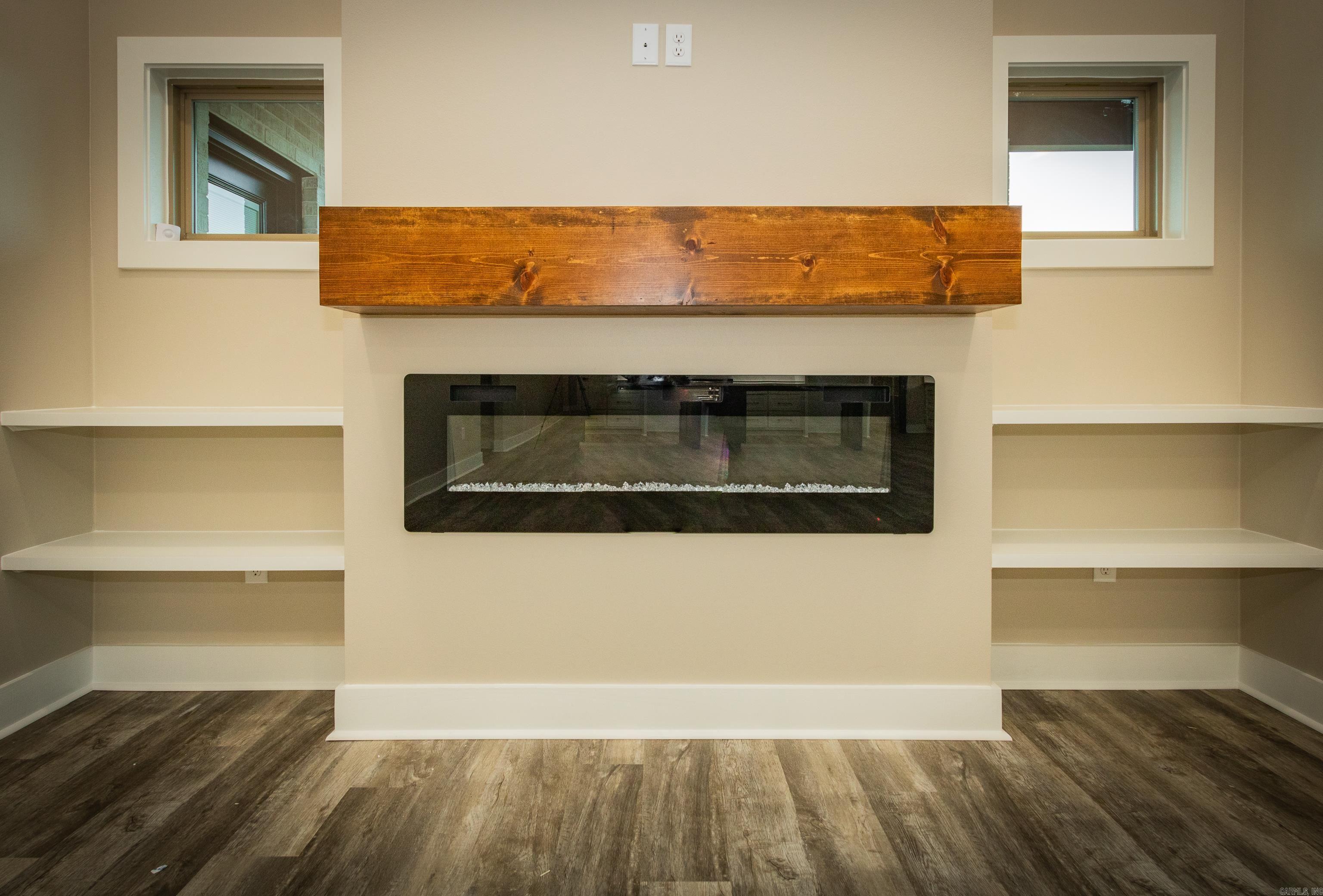 GARLANDS - Residential