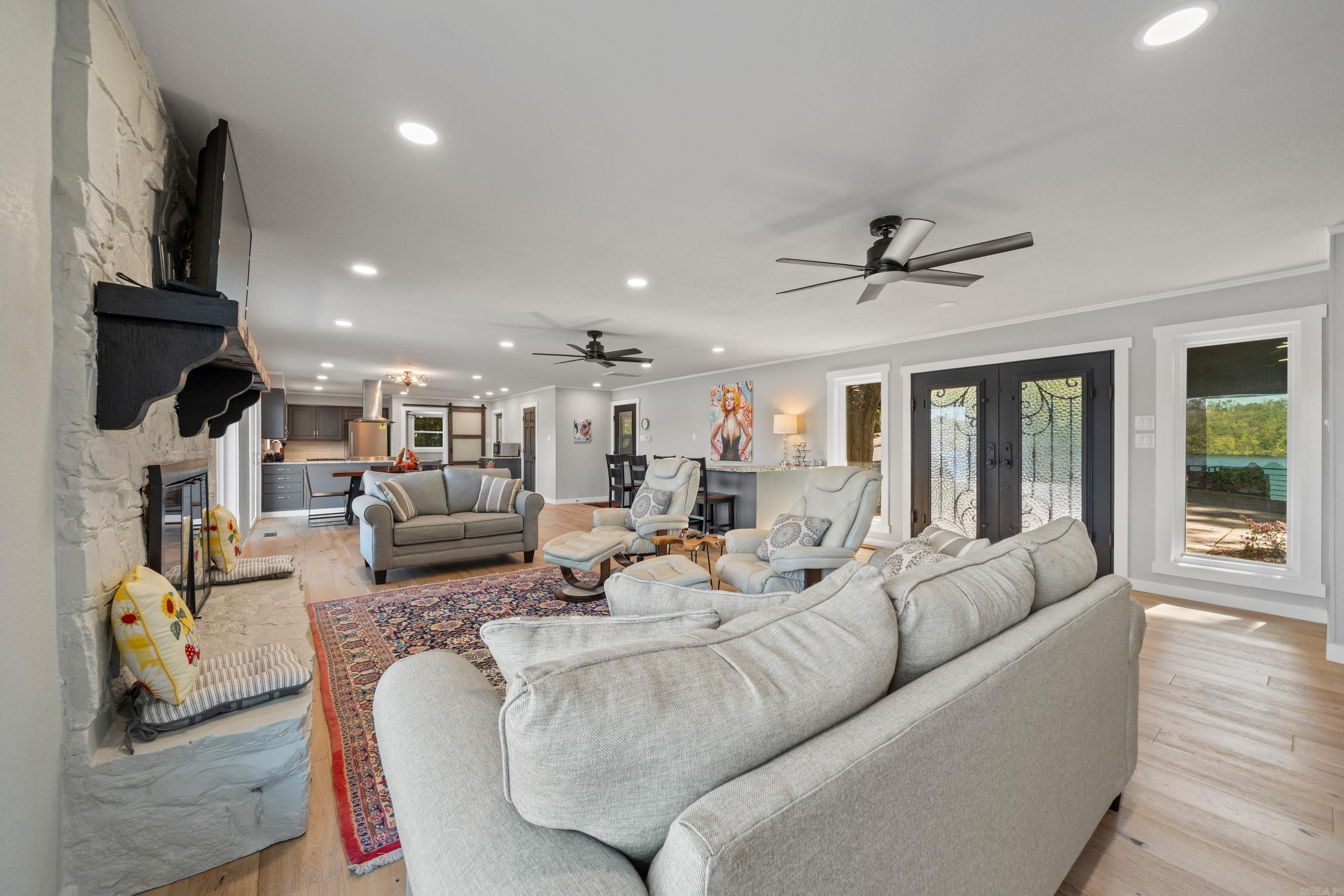 Point Longview - Residential