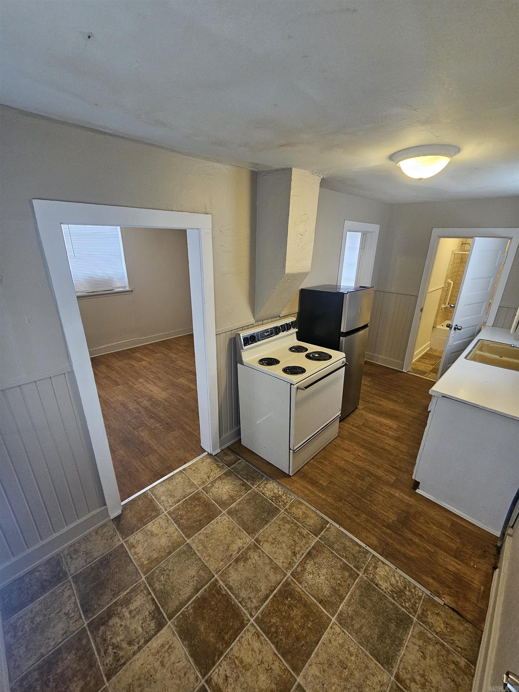 Bartons - Residential Lease