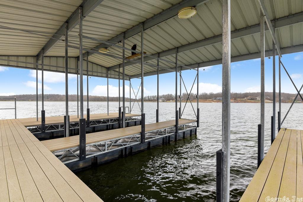 SOUTH SHORE - Residential