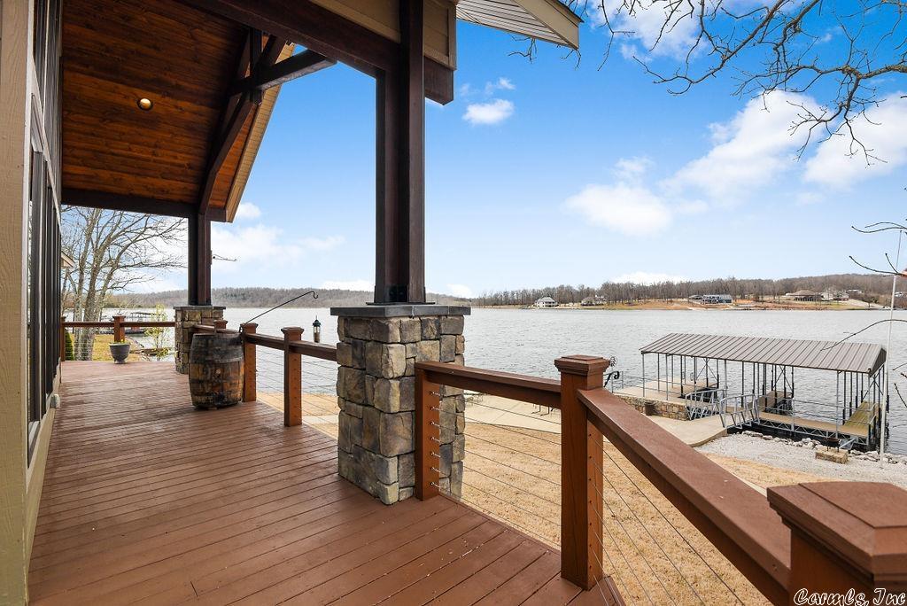 SOUTH SHORE - Residential