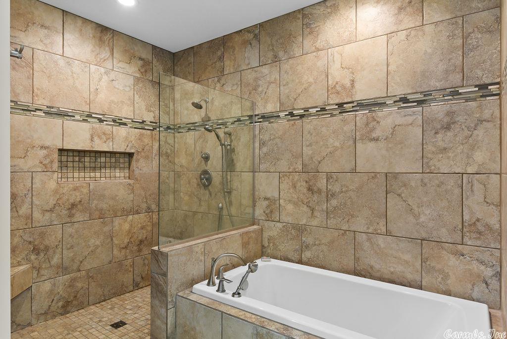 SOUTH SHORE - Residential