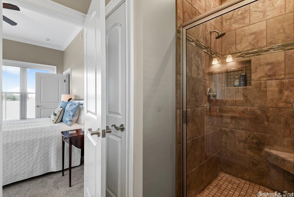 SOUTH SHORE - Residential