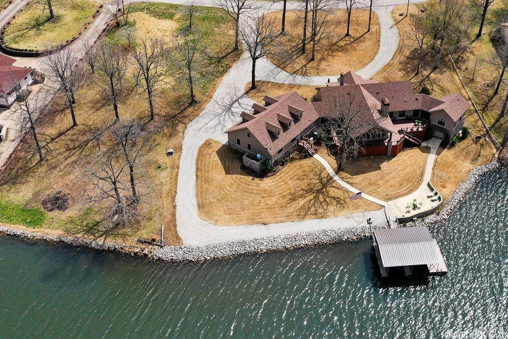 SOUTH SHORE - Residential