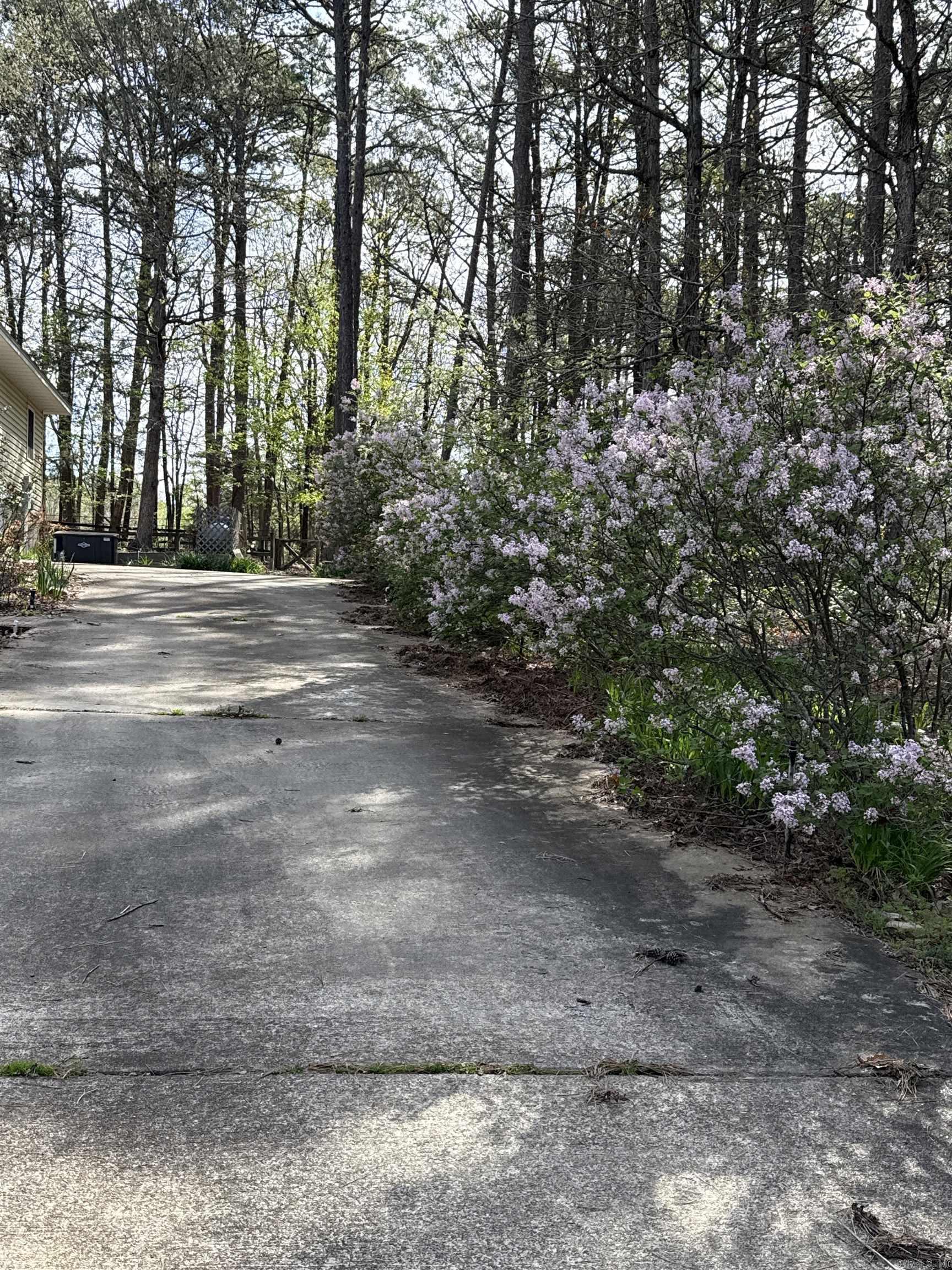 INDIAN HILLS - Residential