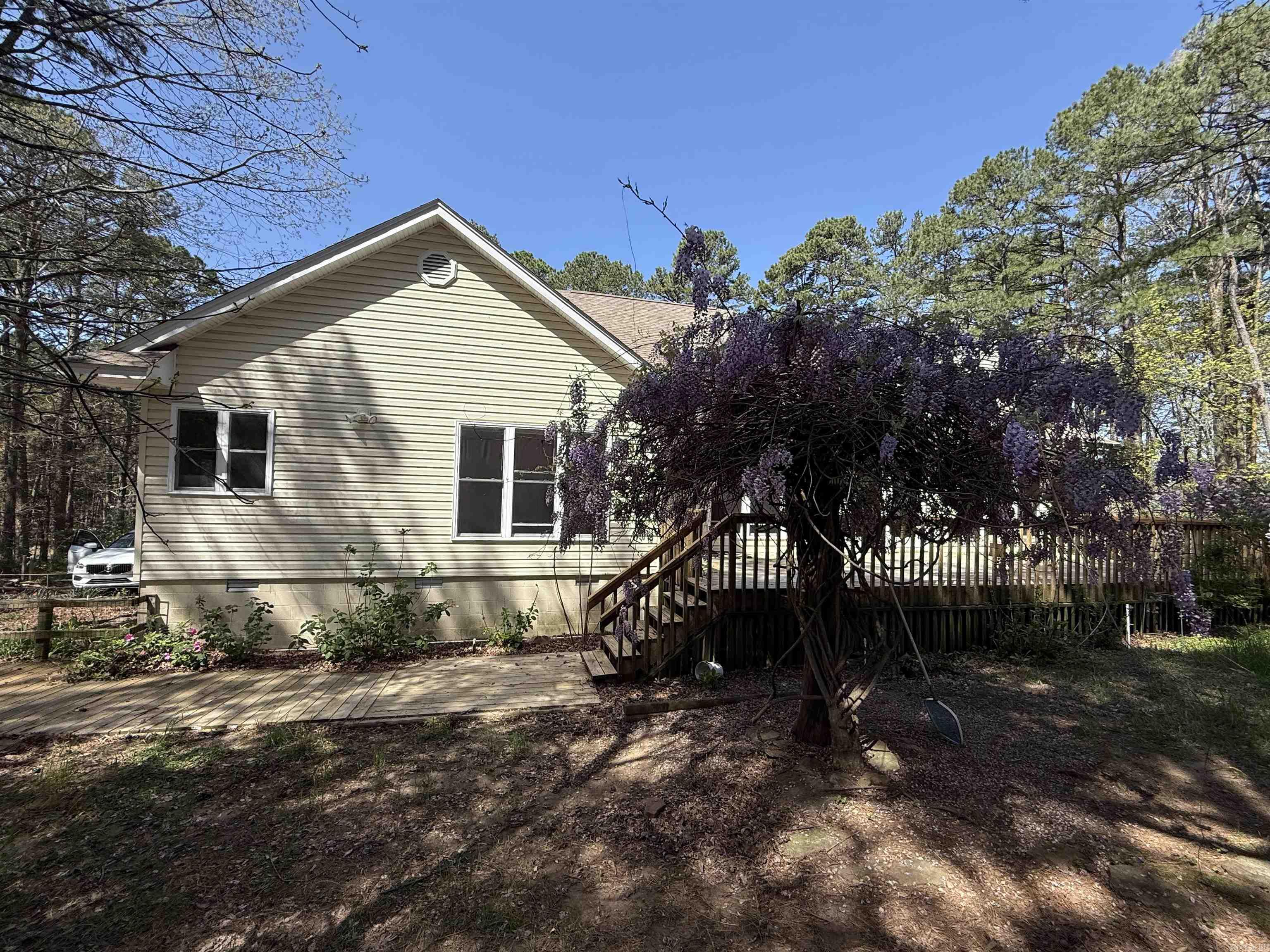 INDIAN HILLS - Residential