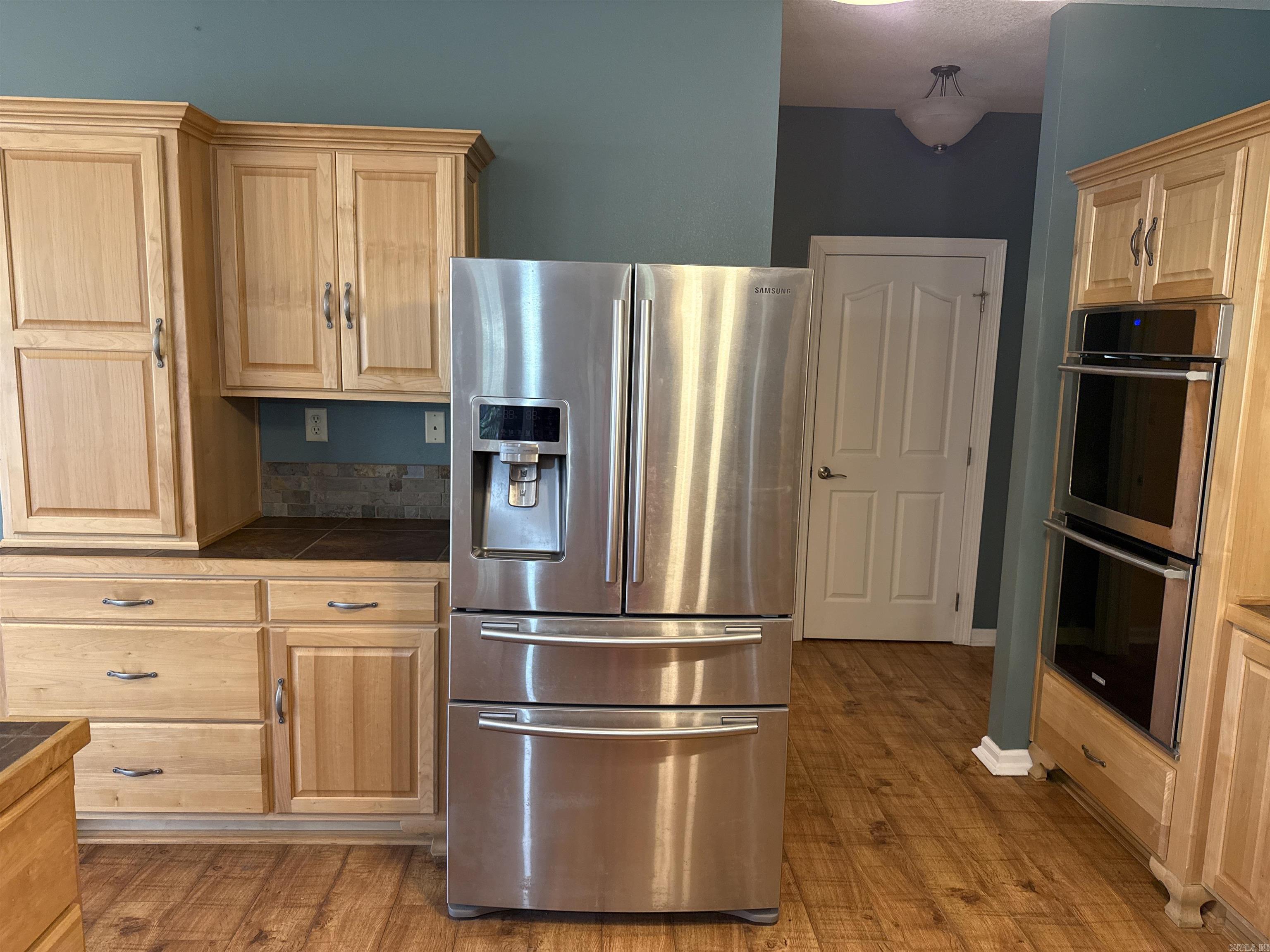 INDIAN HILLS - Residential