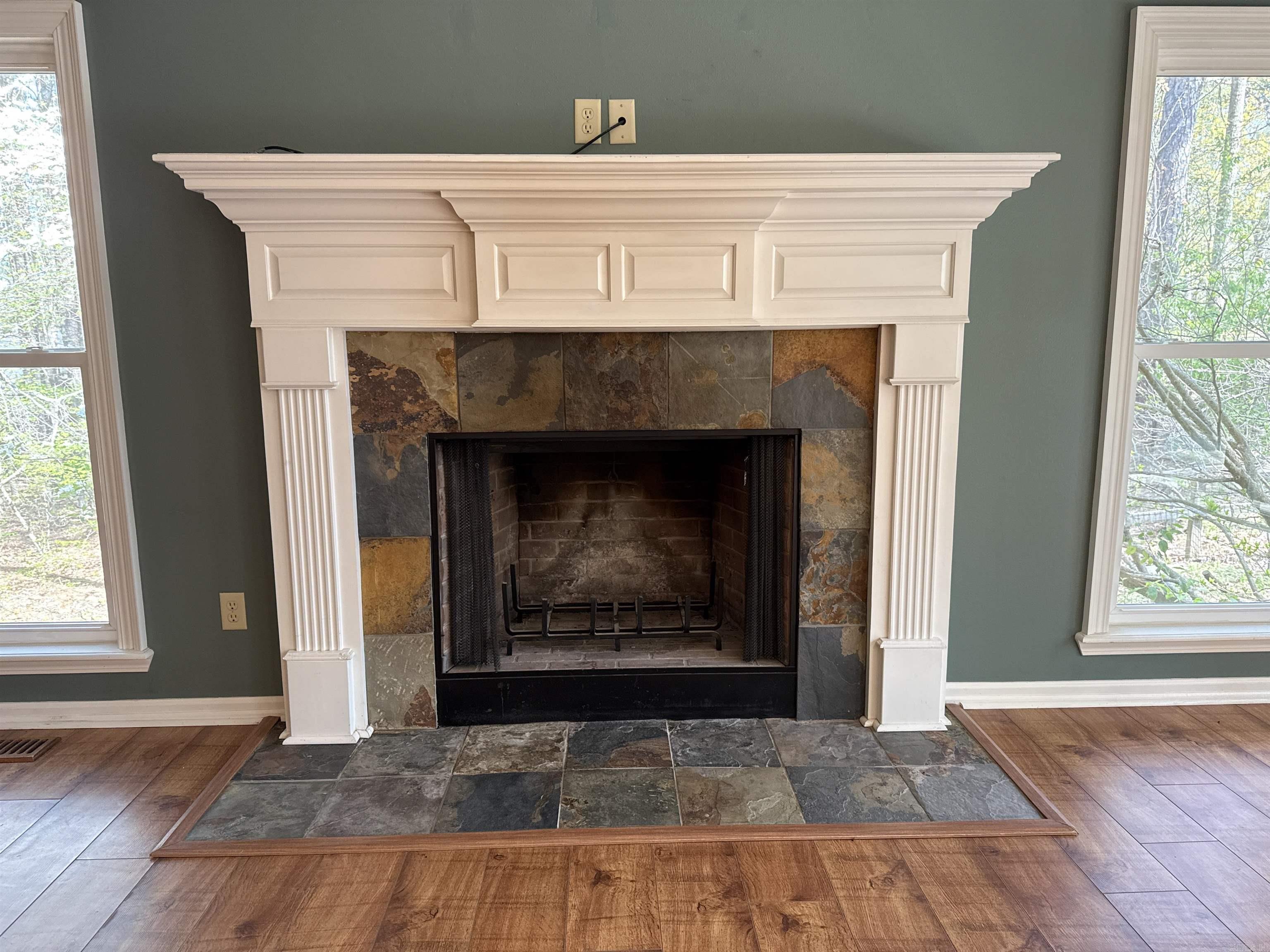 INDIAN HILLS - Residential