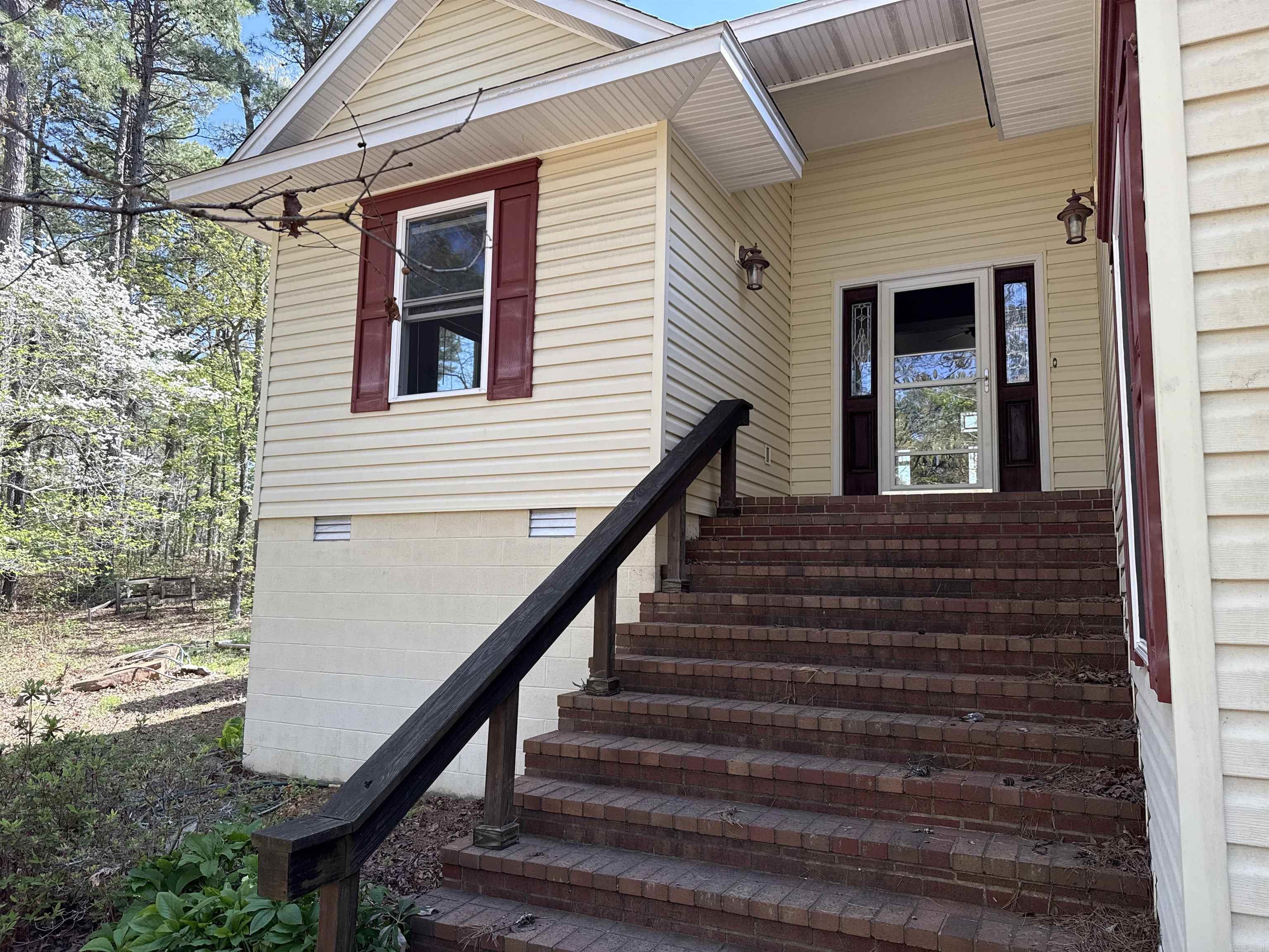 INDIAN HILLS - Residential