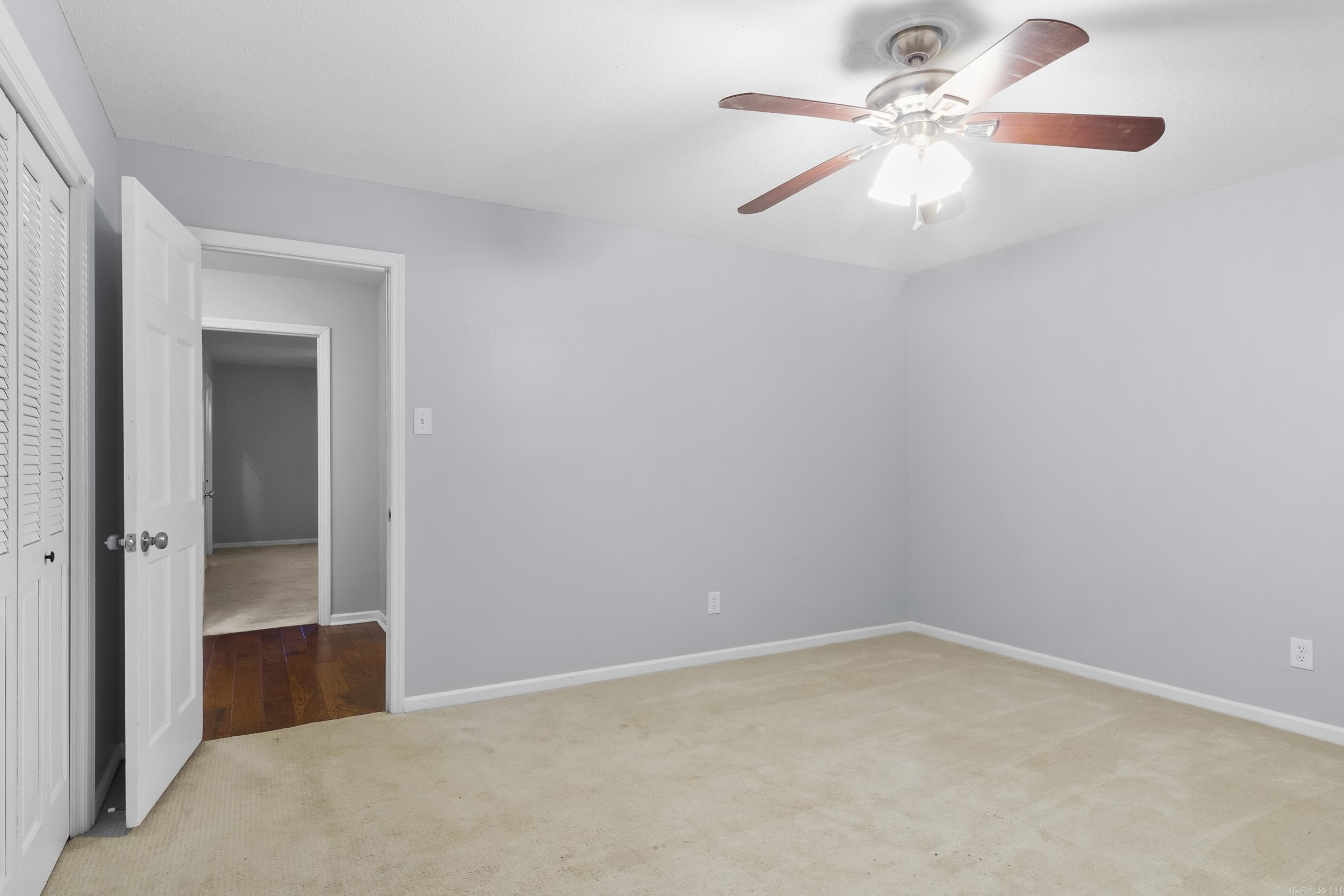 WALNUT VALLEY - Residential