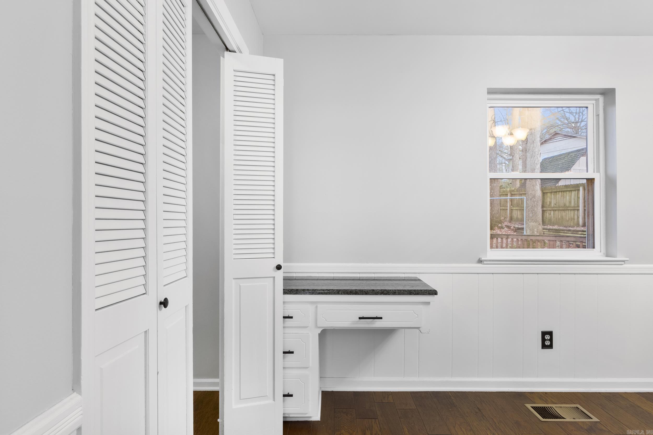 WALNUT VALLEY - Residential