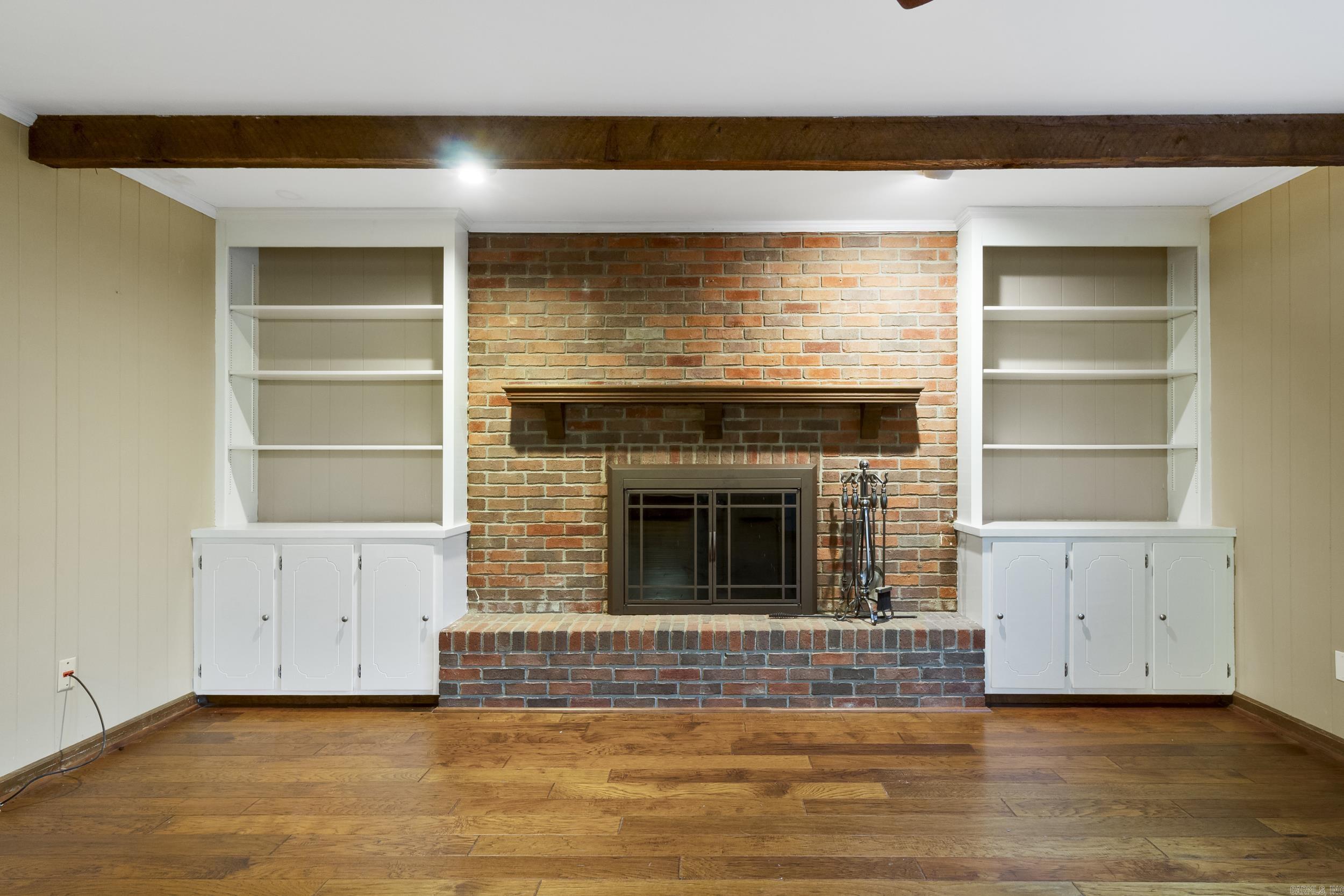 WALNUT VALLEY - Residential