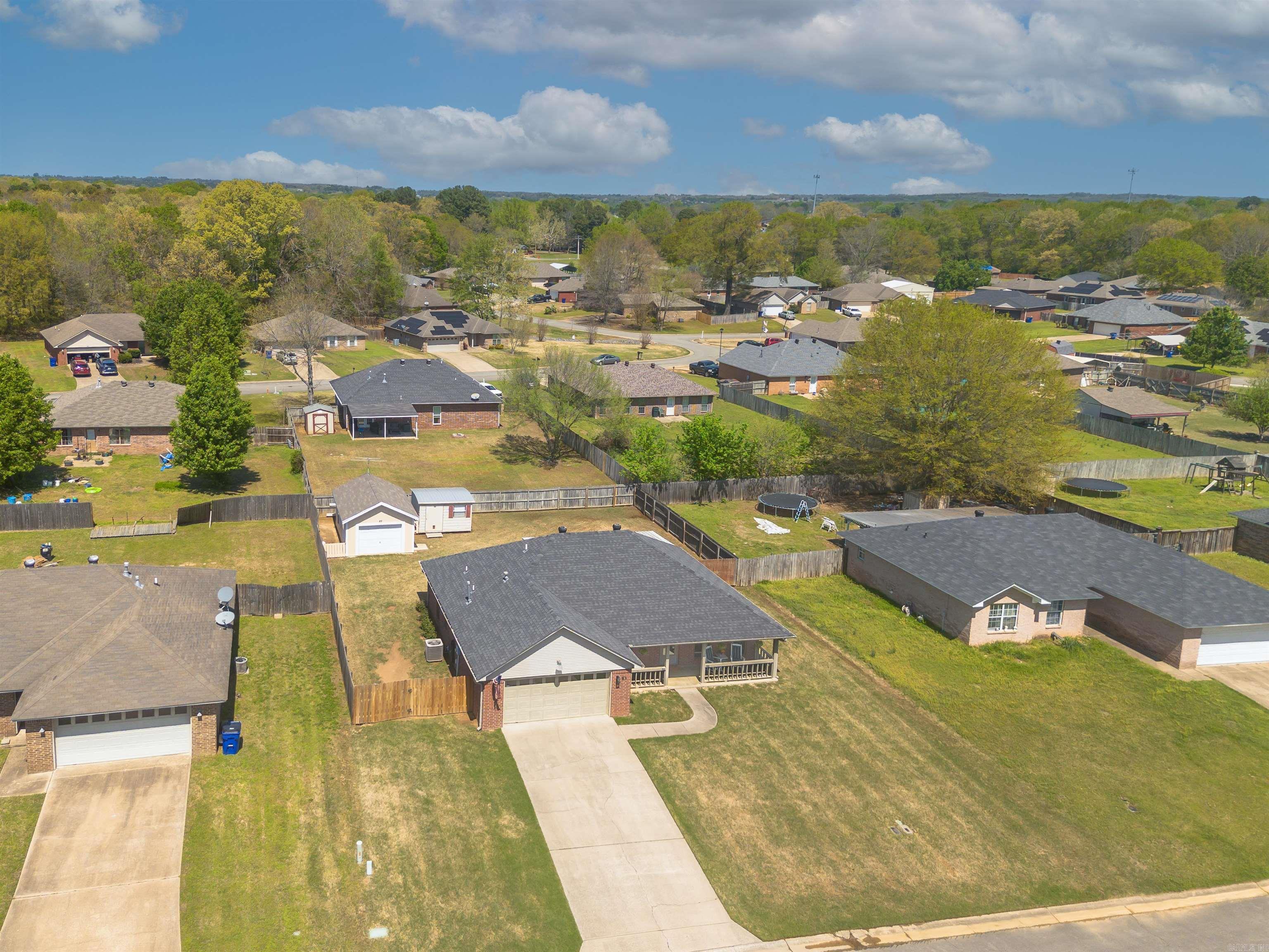 WEST POINTE - Residential