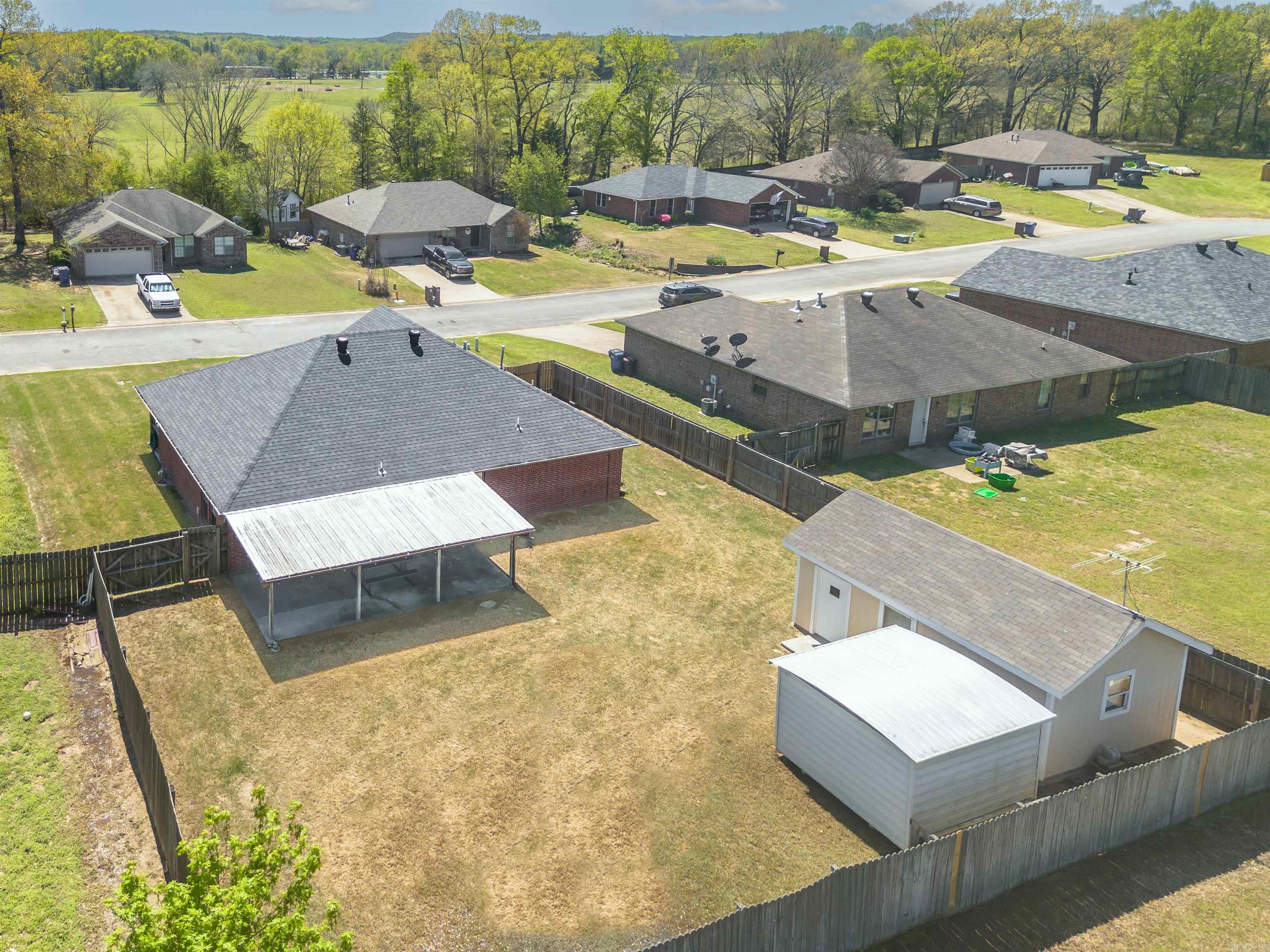 WEST POINTE - Residential