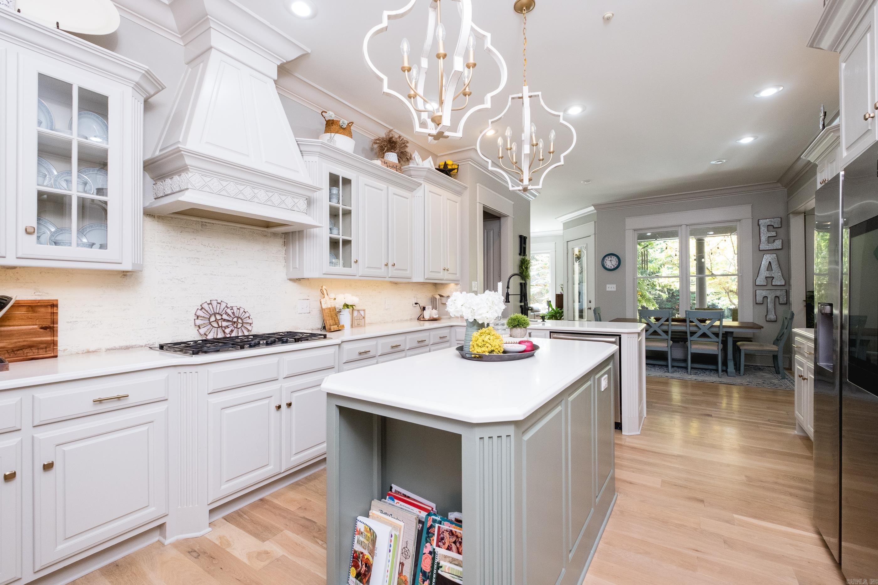 CHENAL VALLEY SOLOGNE CIRCLE - Residential