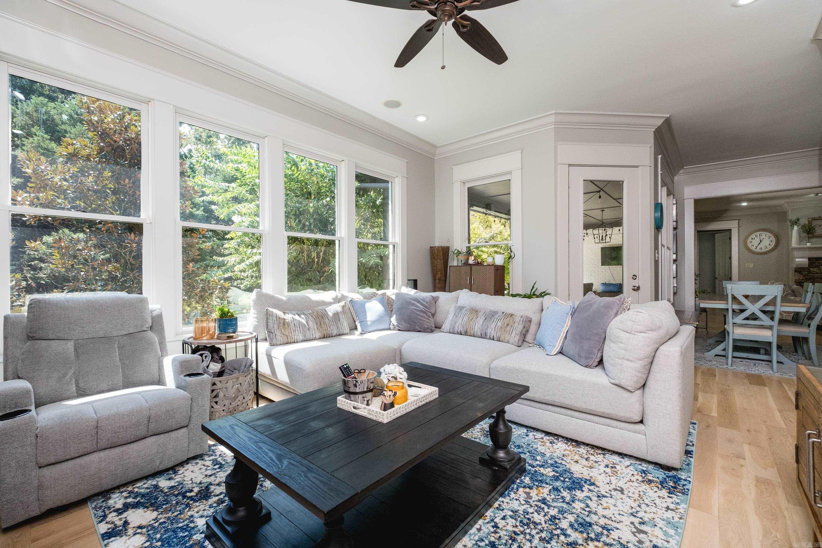 CHENAL VALLEY SOLOGNE CIRCLE - Residential