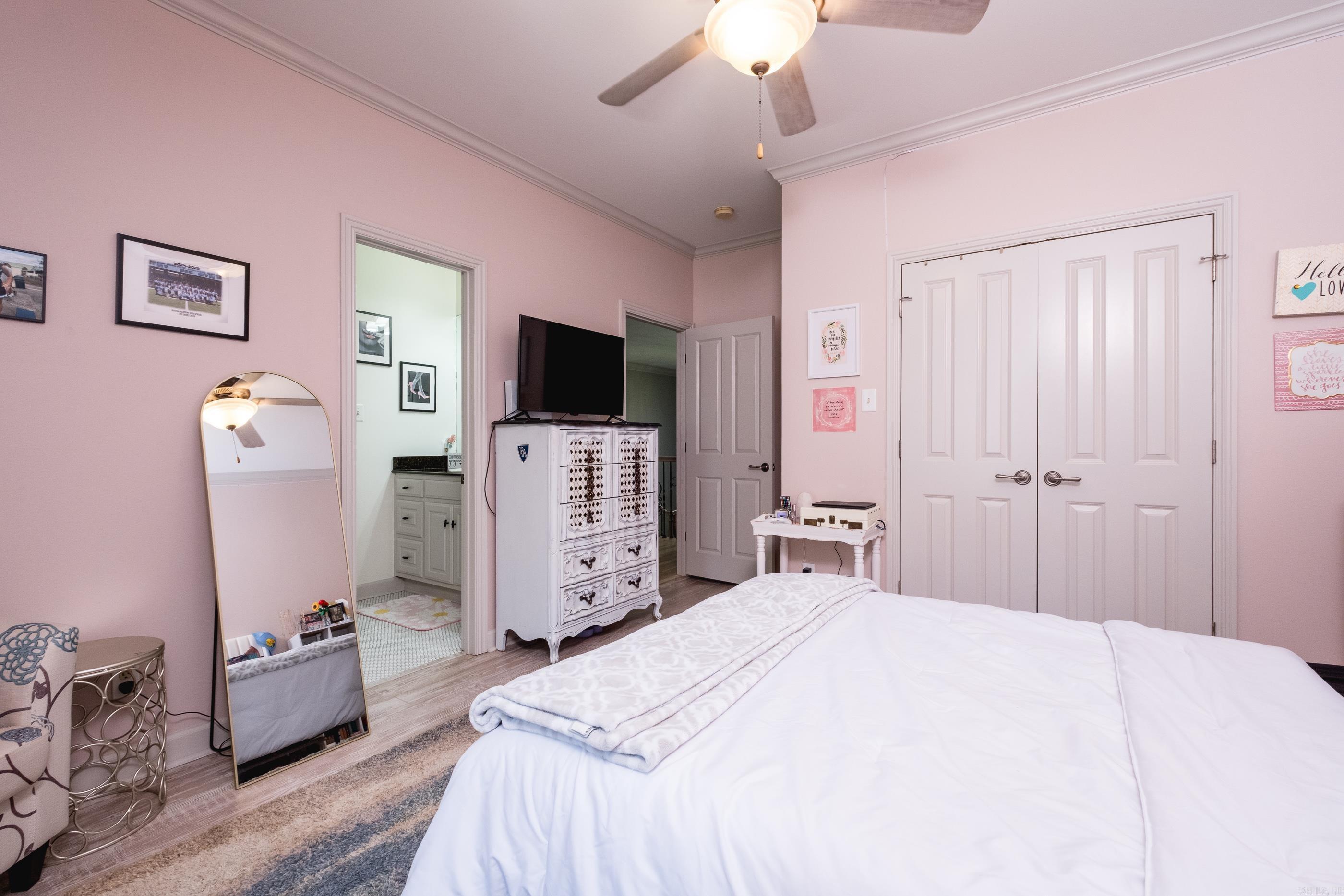 CHENAL VALLEY SOLOGNE CIRCLE - Residential