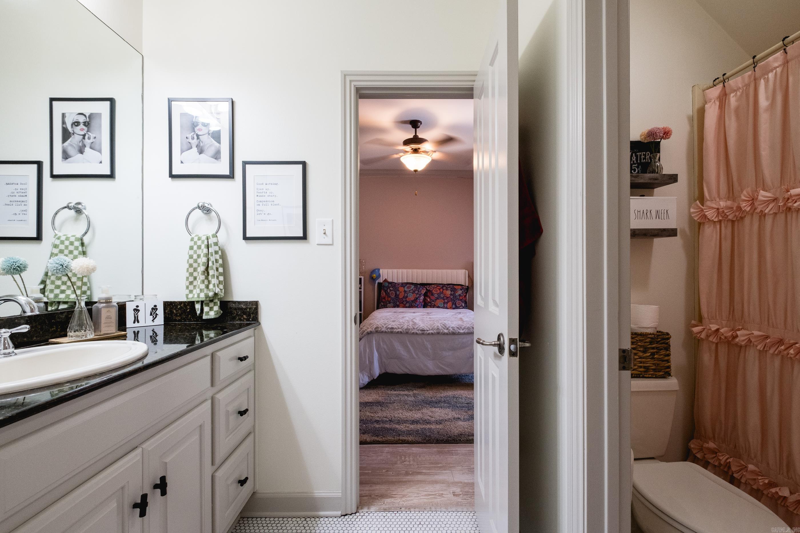 CHENAL VALLEY SOLOGNE CIRCLE - Residential