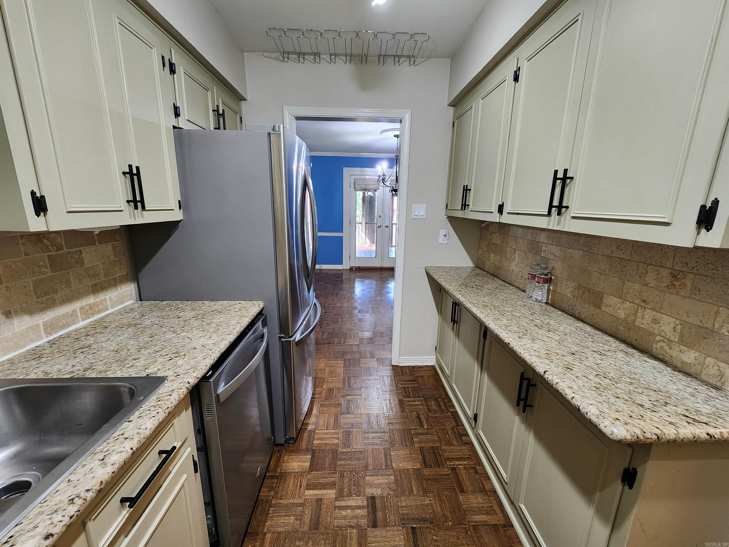 CAMBRIDGE PLACE HPR - Residential