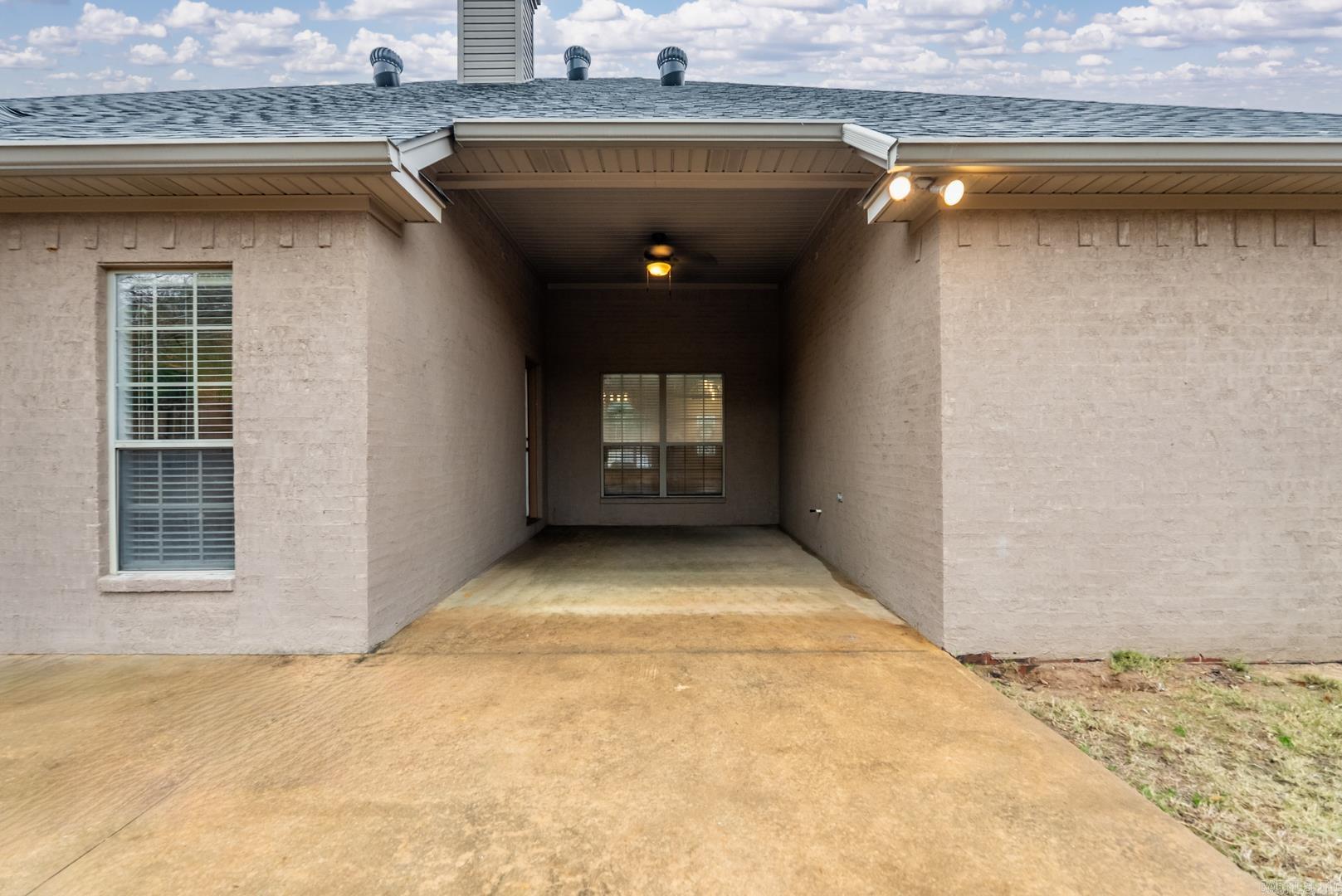 MAUMELLE VALLEY ESTATES - Residential