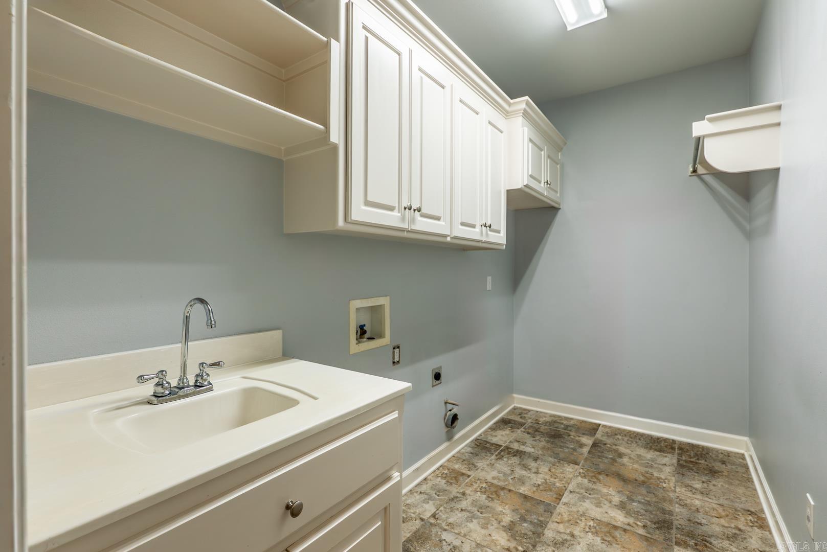 MAUMELLE VALLEY ESTATES - Residential