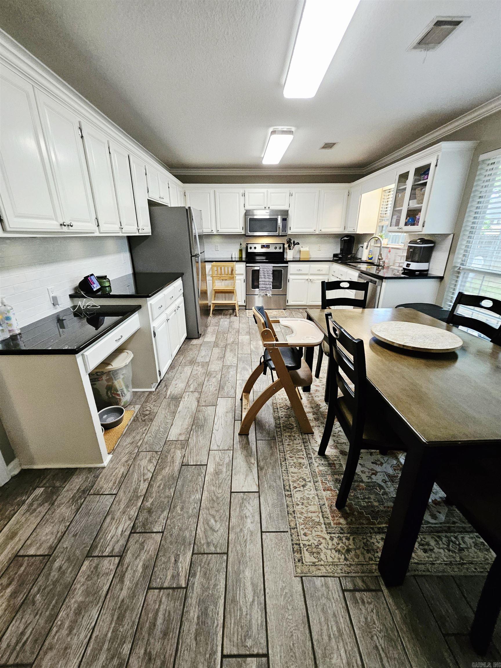 WHITNEY WOODS - Residential