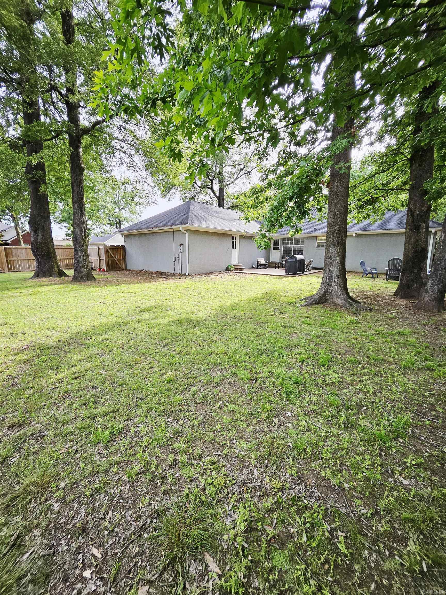 WHITNEY WOODS - Residential