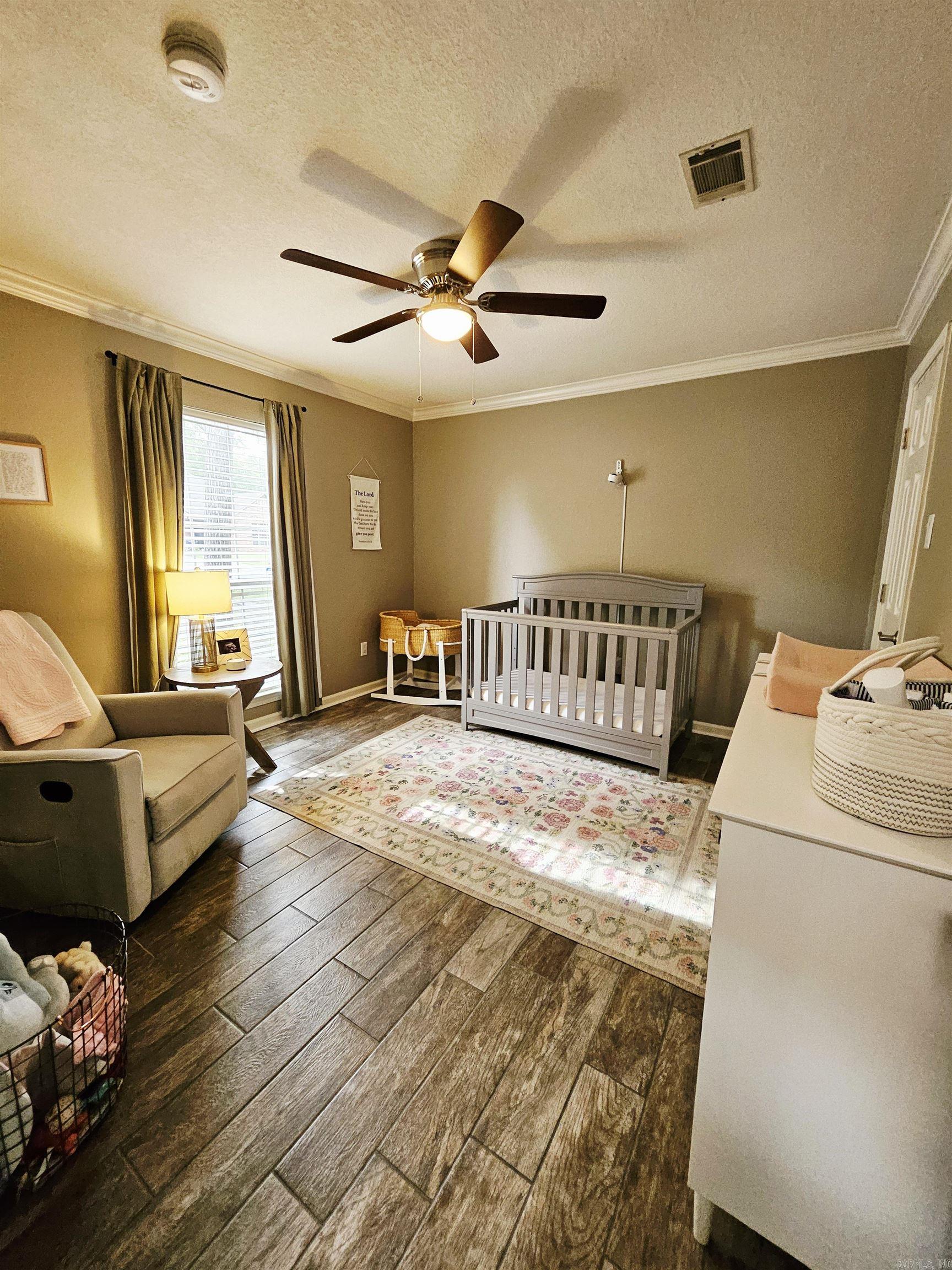 WHITNEY WOODS - Residential