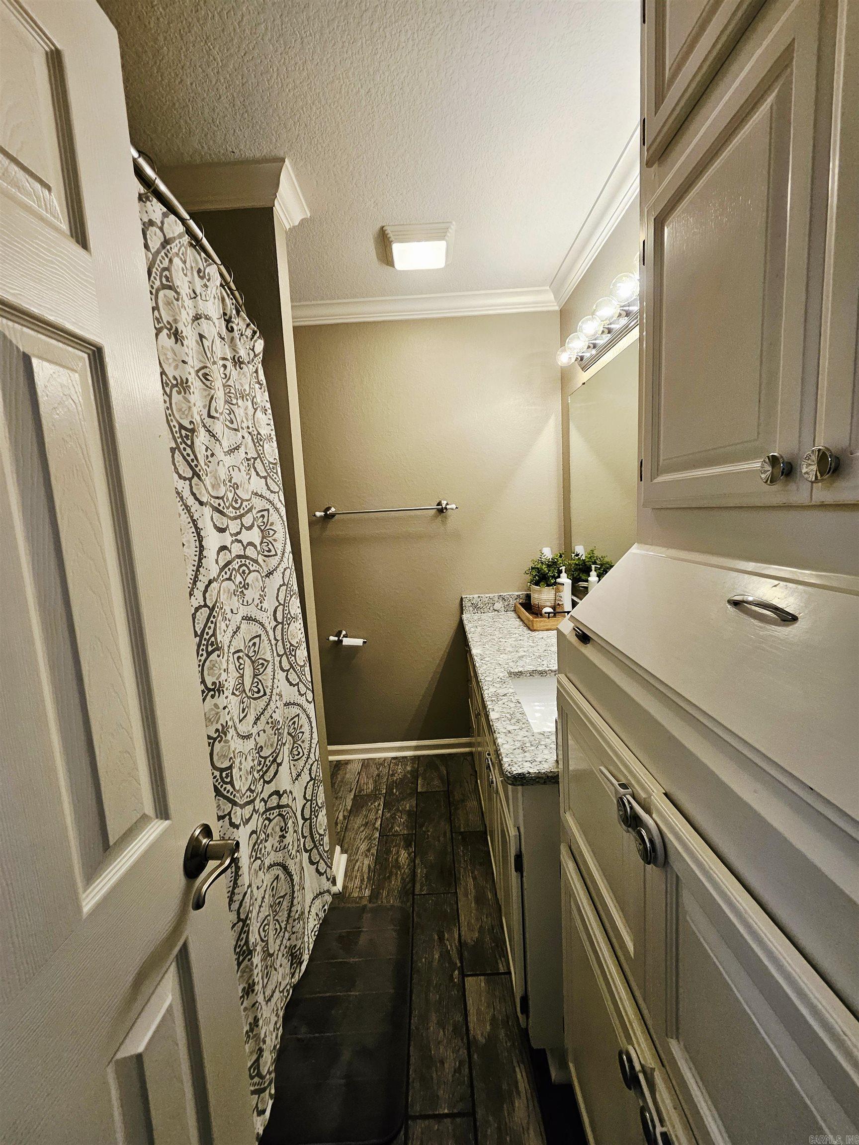 WHITNEY WOODS - Residential