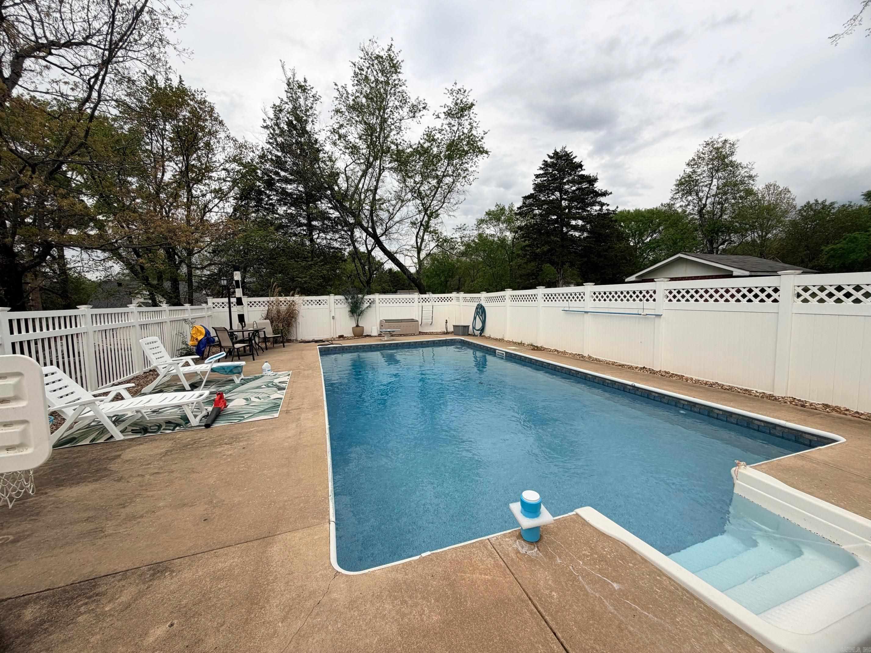 COWELL ESTATES I - Residential