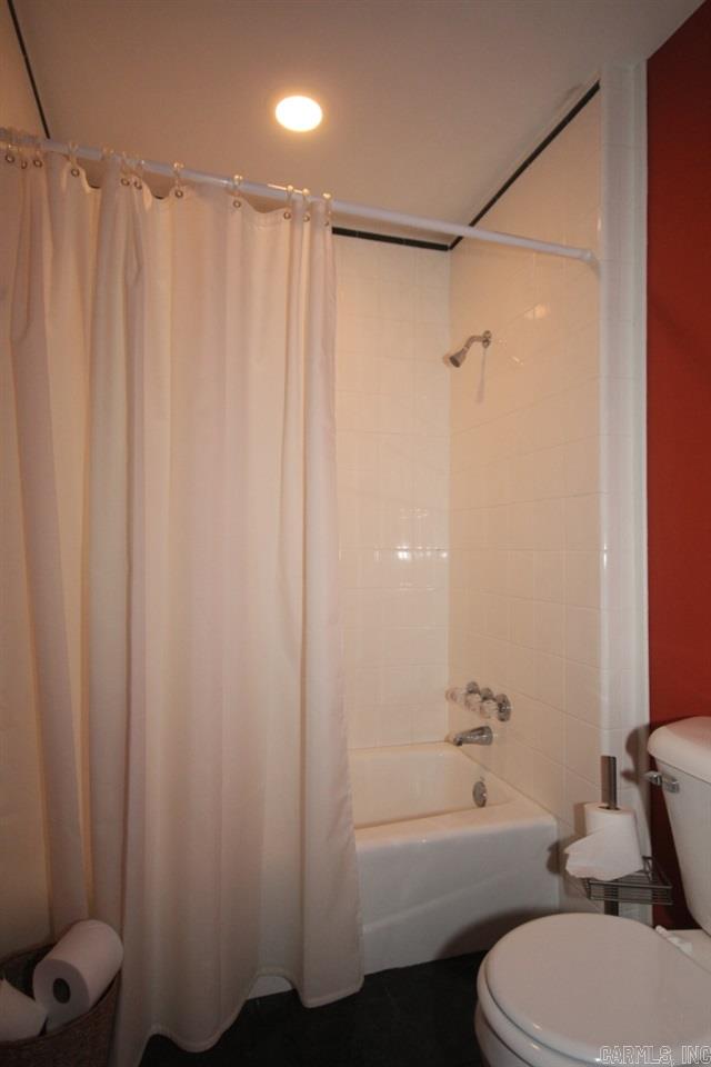 Hill Crest - Residential