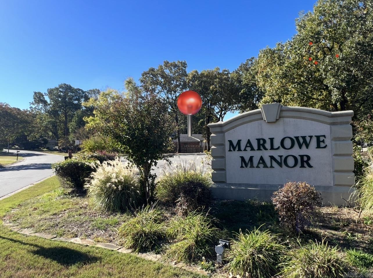 MARLOWE MANOR - Residential