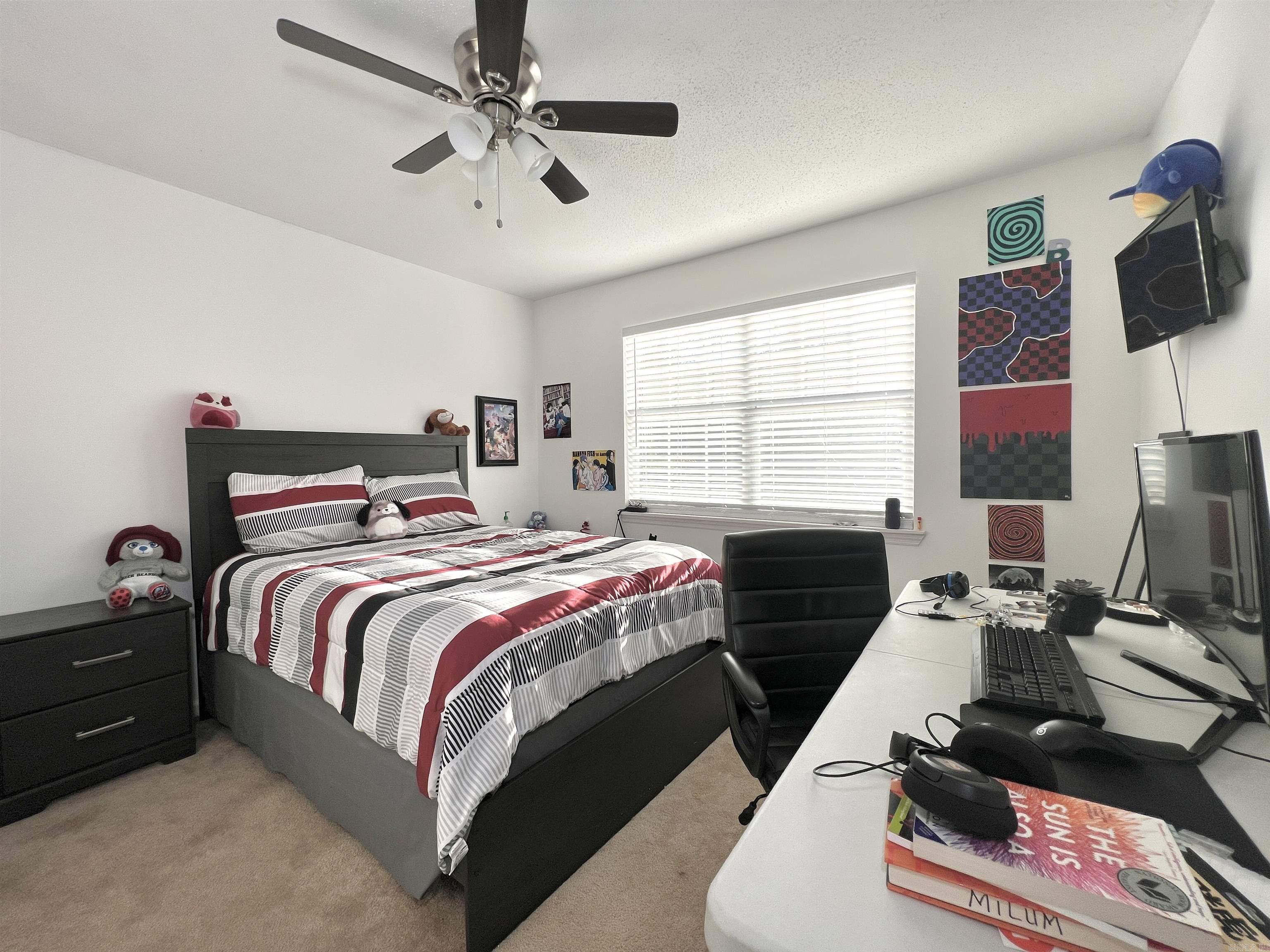 MARLOWE MANOR - Residential