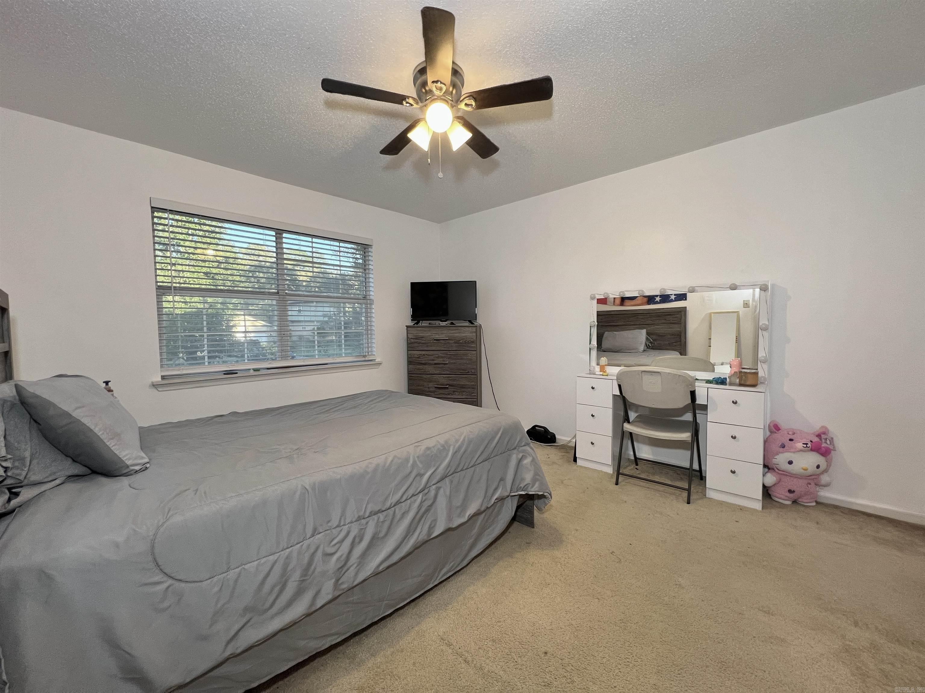 MARLOWE MANOR - Residential