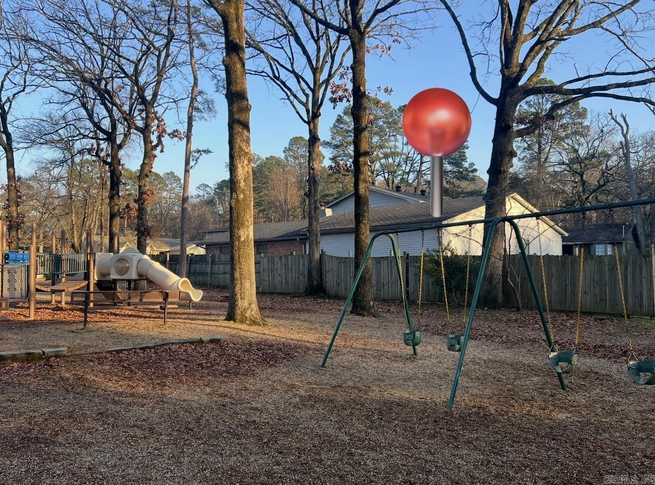 MARLOWE MANOR - Residential