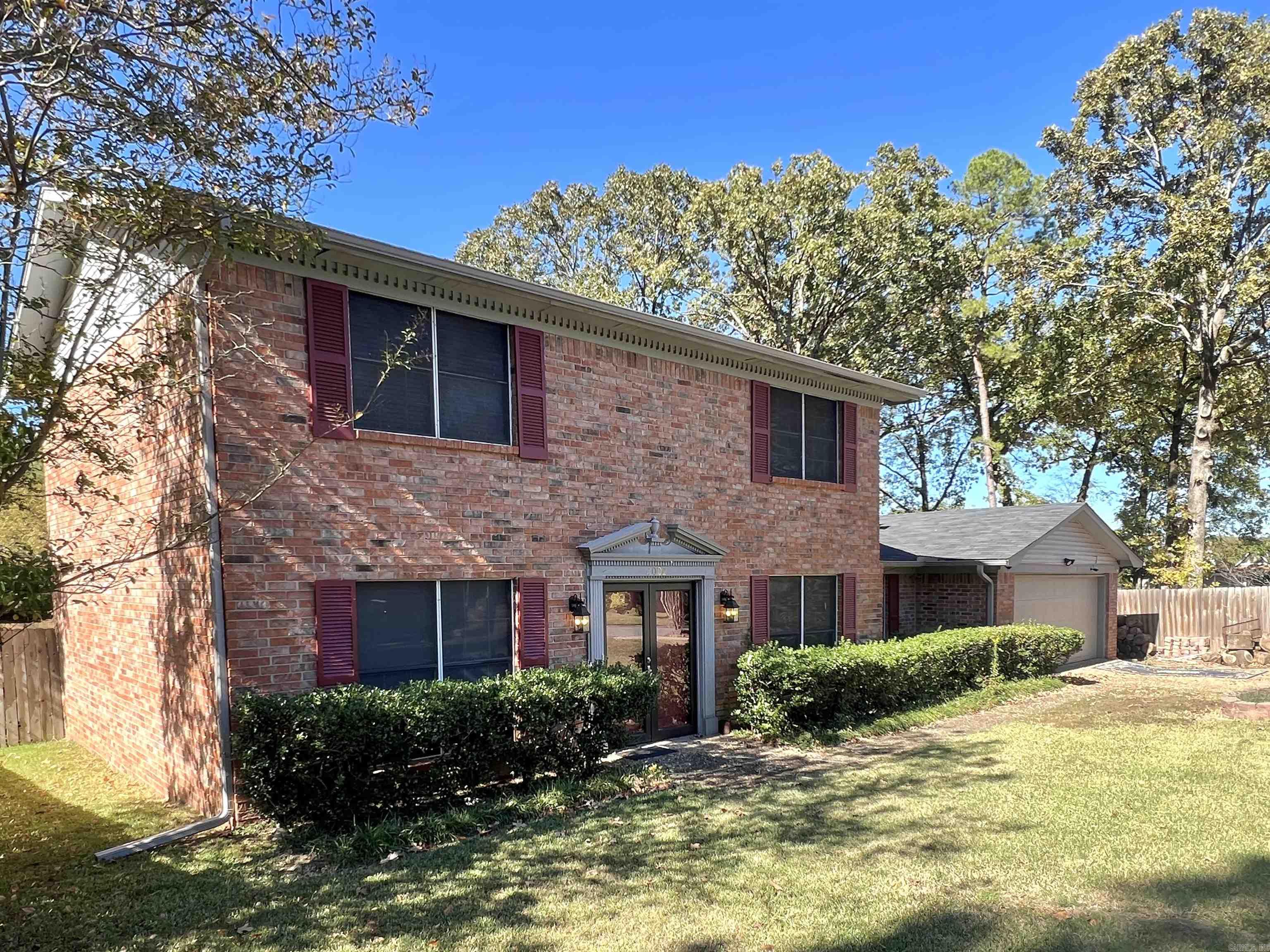 MARLOWE MANOR - Residential