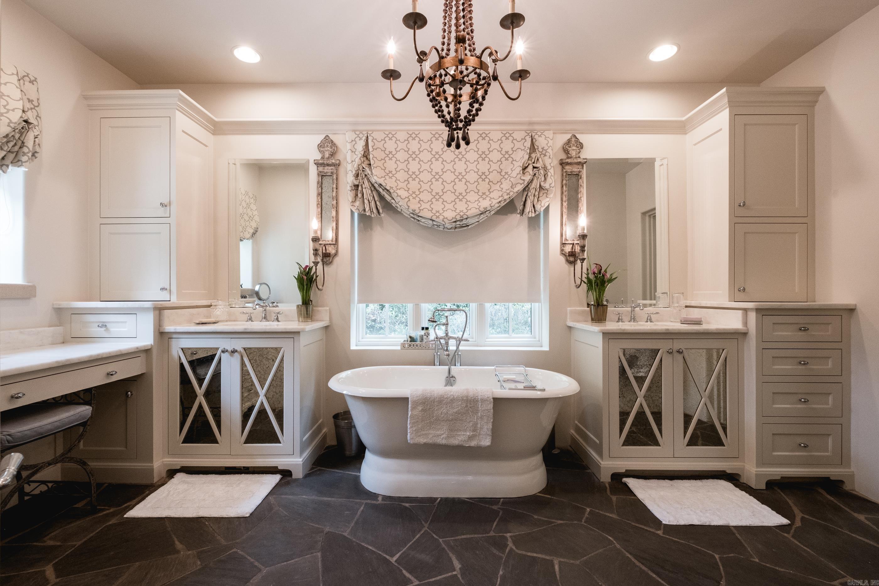 CHENAL VALLEY DEAUVILLE PLACE - Residential