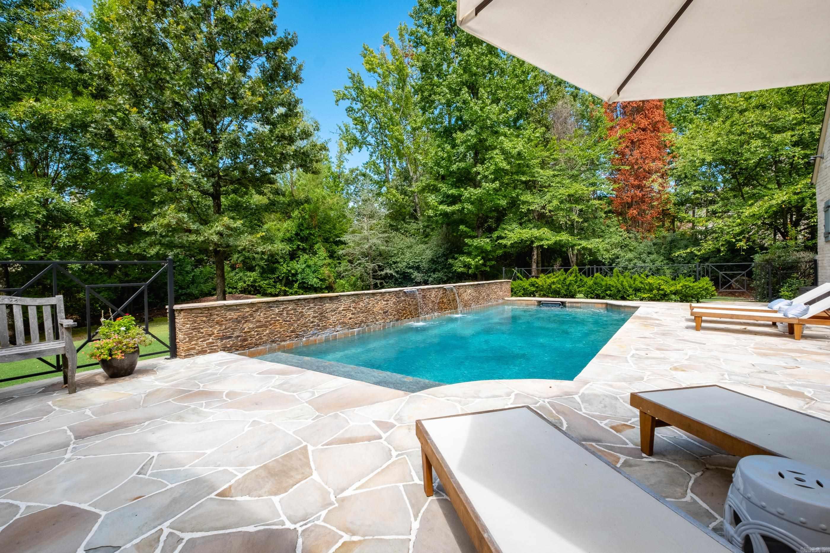 CHENAL VALLEY DEAUVILLE PLACE - Residential