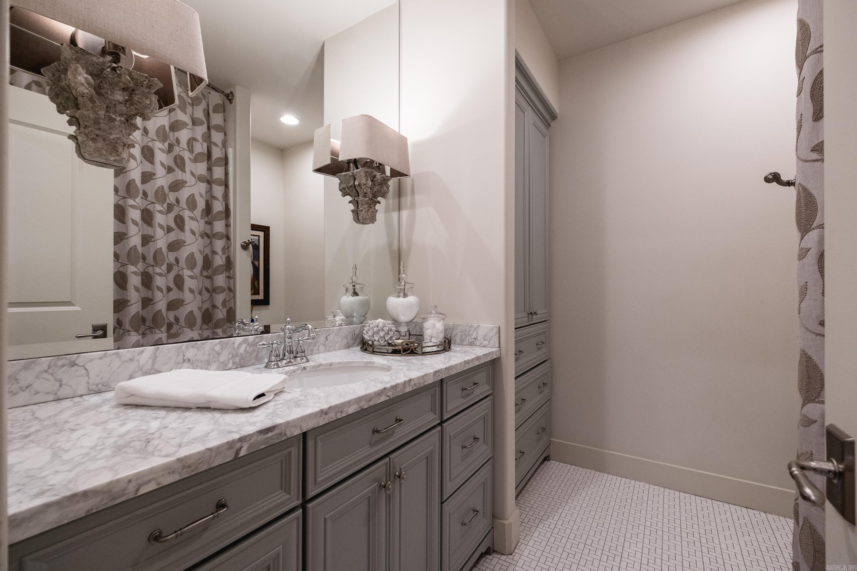 CHENAL VALLEY DEAUVILLE PLACE - Residential