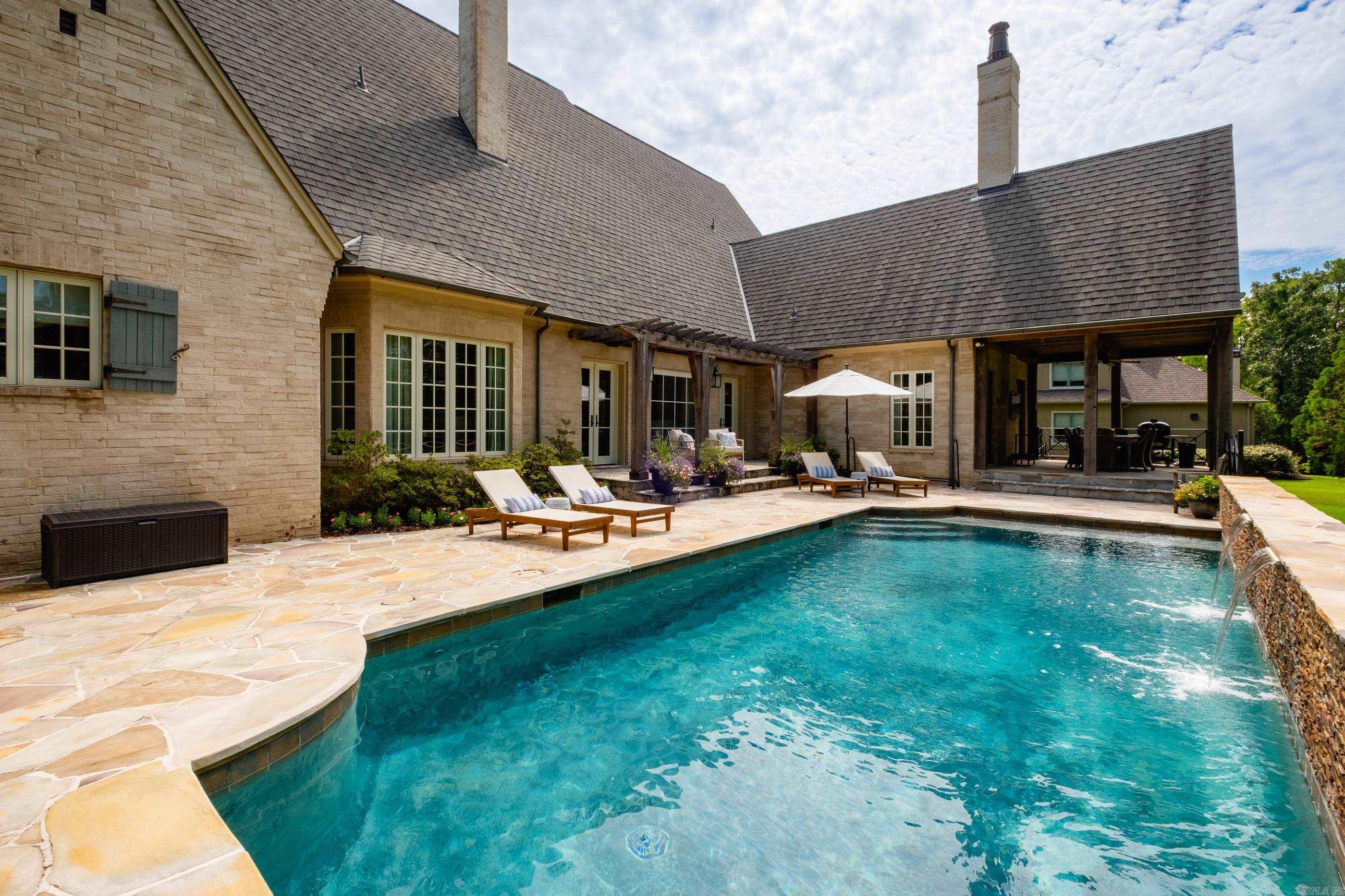 CHENAL VALLEY DEAUVILLE PLACE - Residential