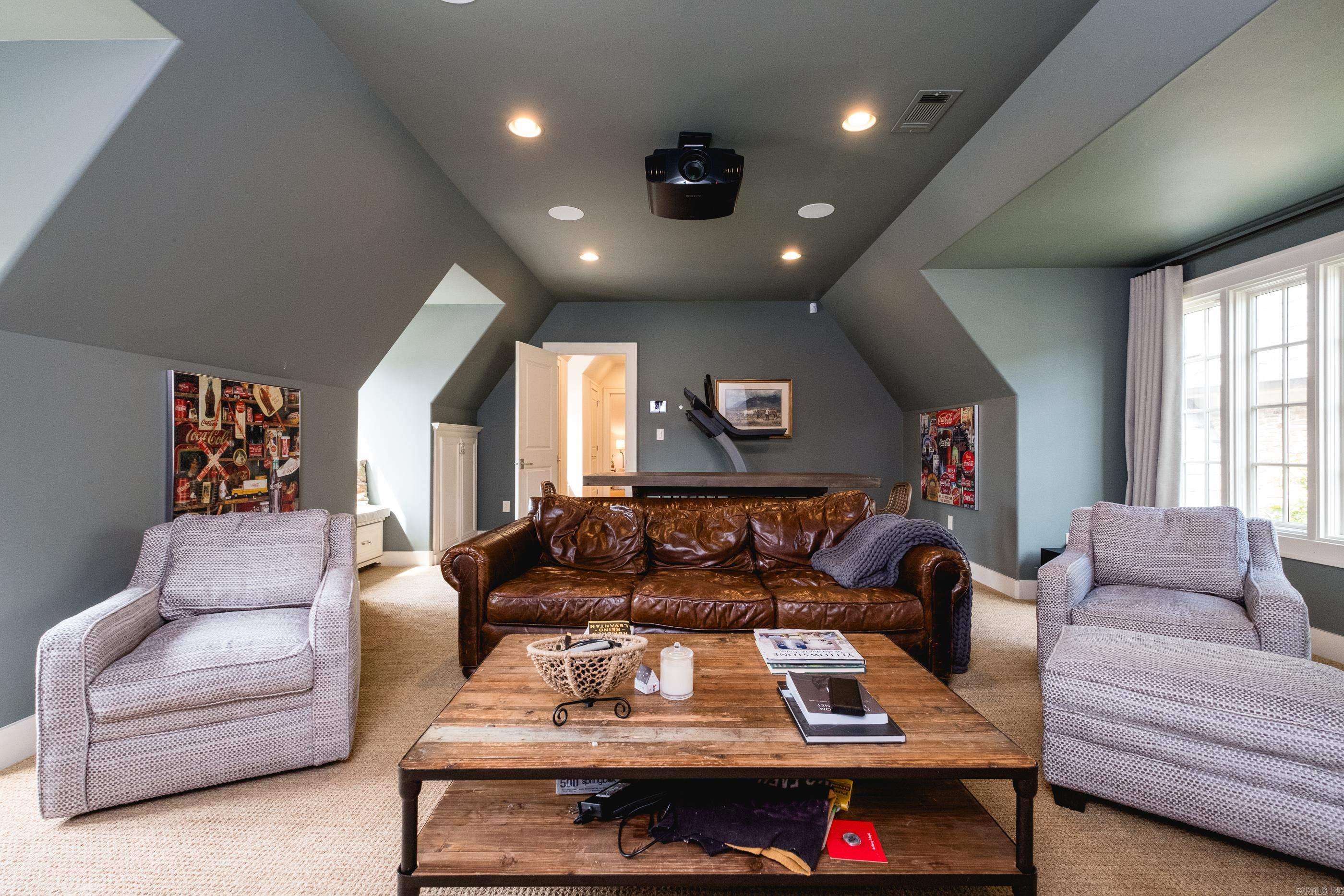 CHENAL VALLEY DEAUVILLE PLACE - Residential