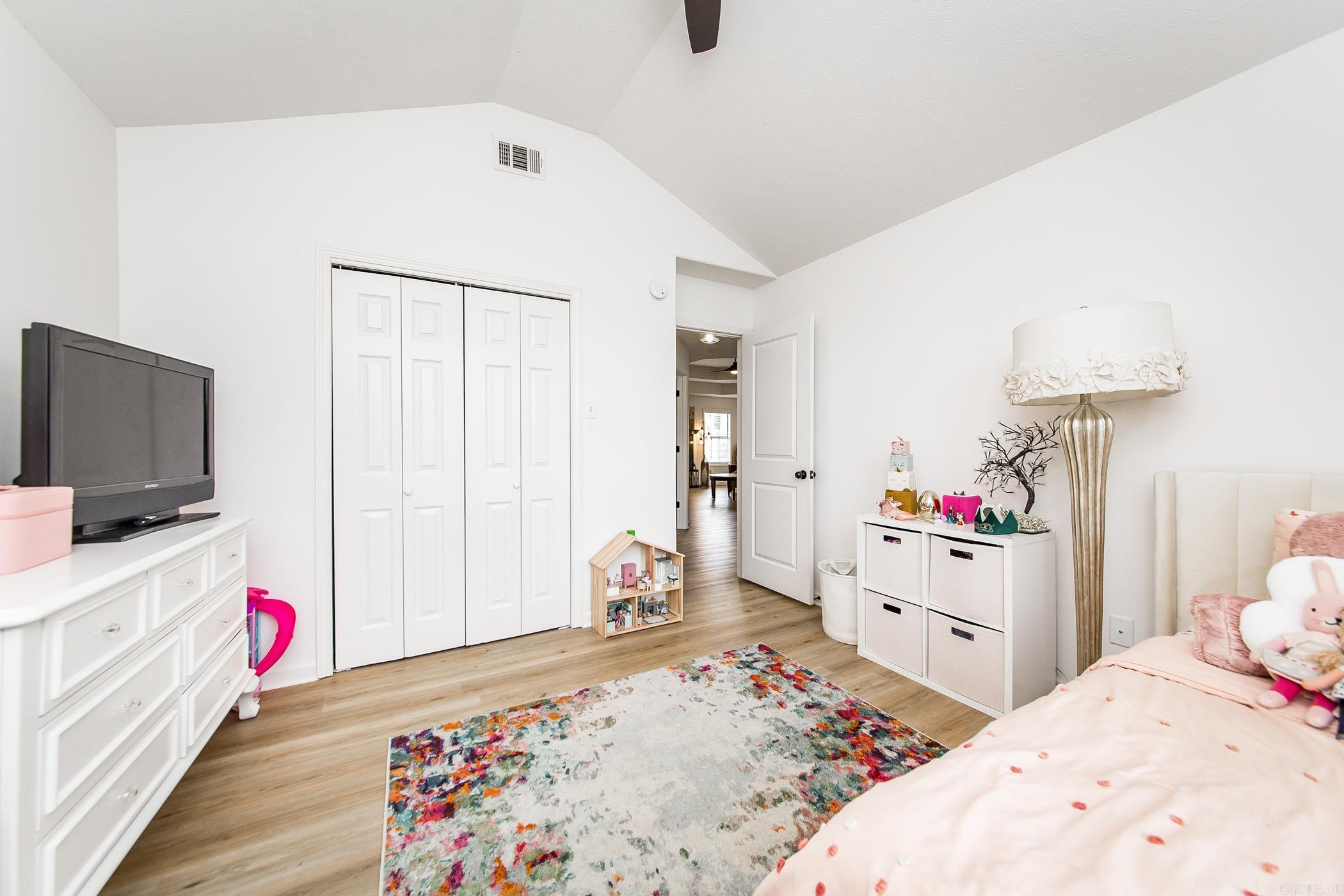 BLOOMING RIDGE - Residential