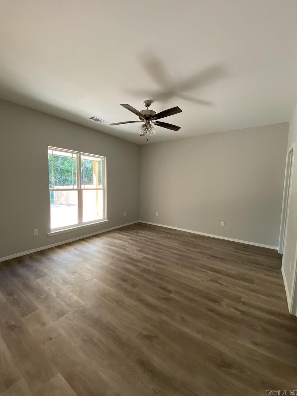 THE VILLAGES AT MAGNOLIA LANE - Residential