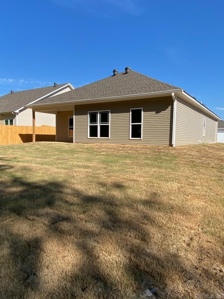 THE VILLAGES AT MAGNOLIA LANE - Residential